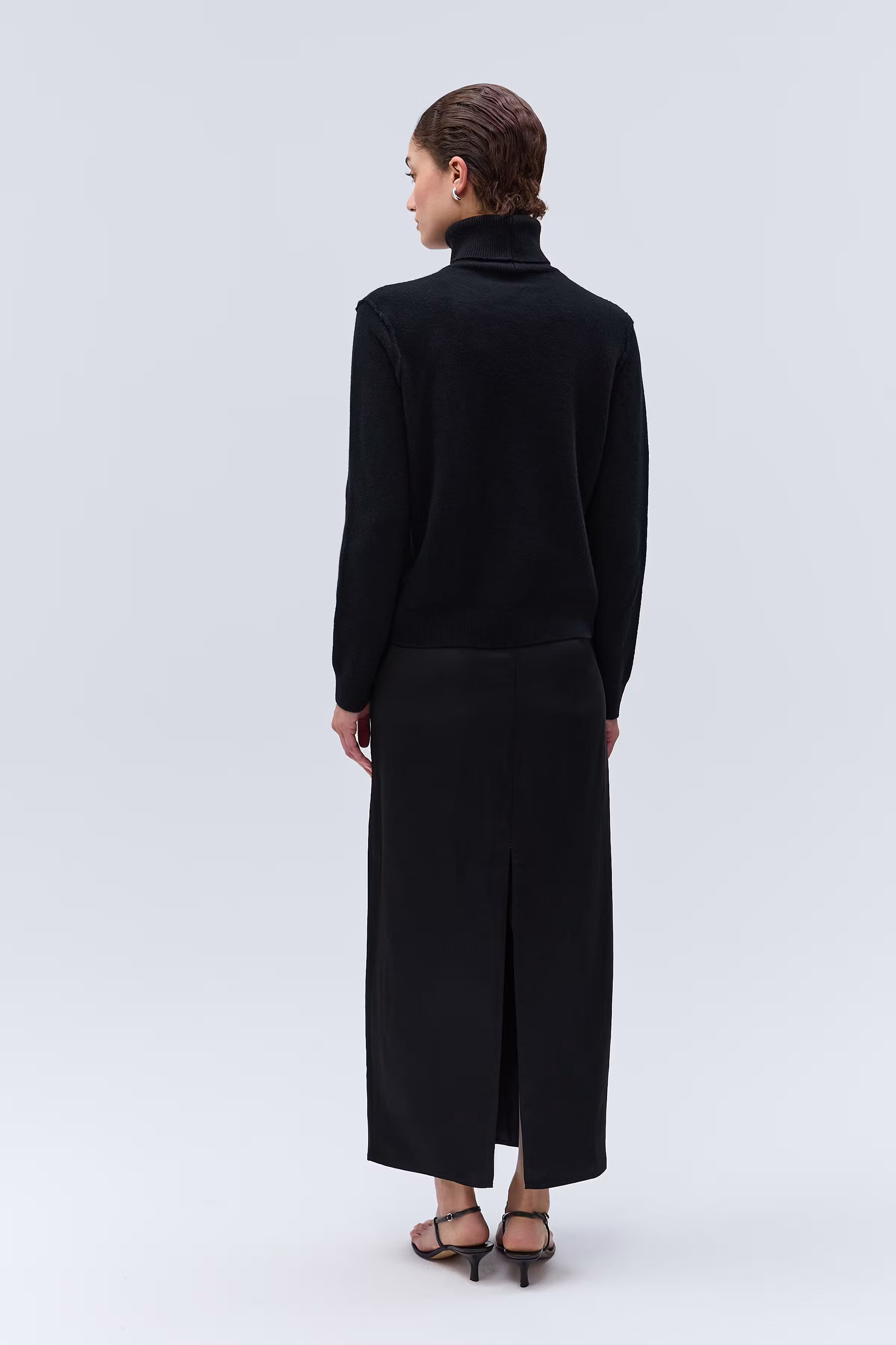 IOFaustina Pullover LOOKBOOK BACK 30600029-BK999