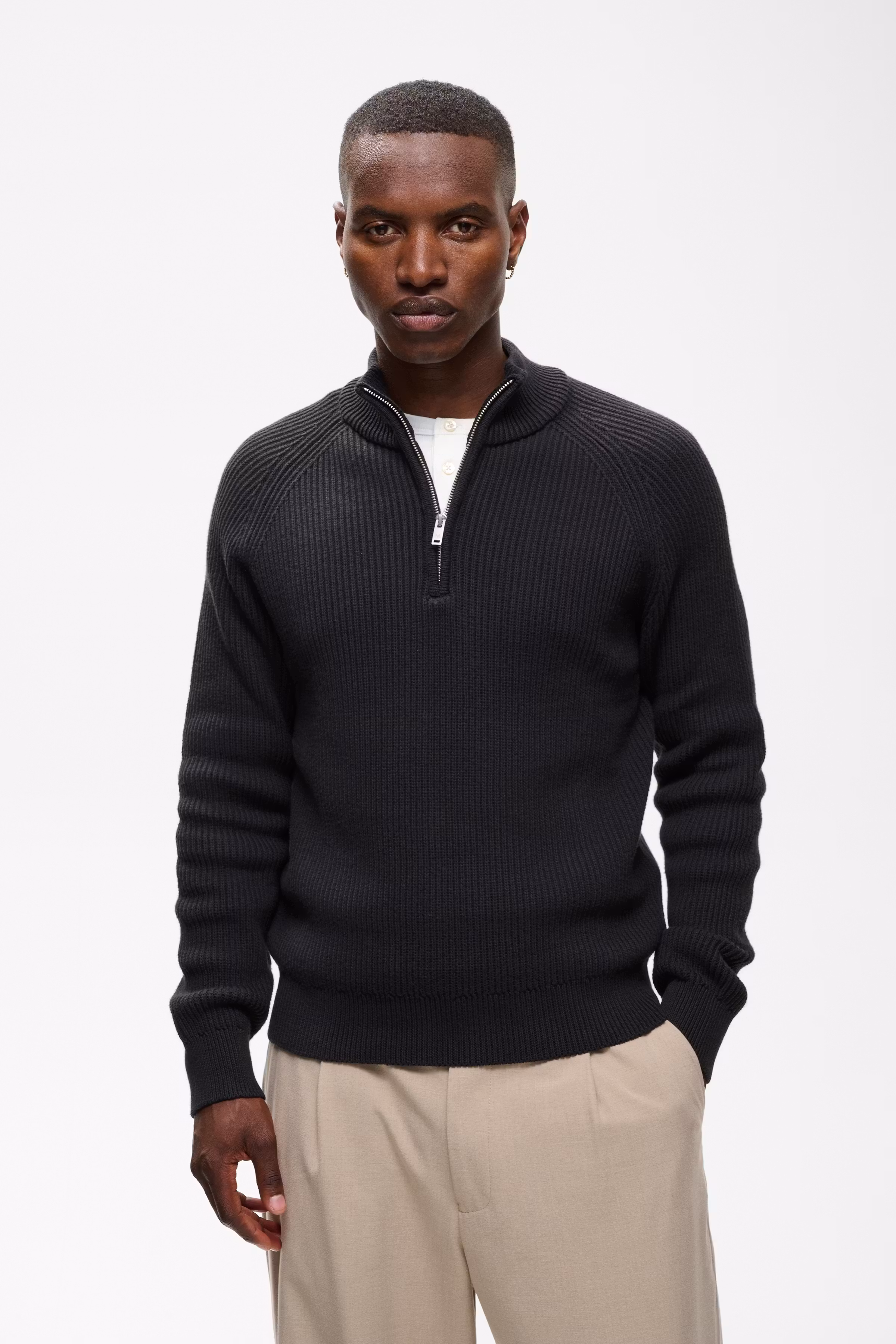 MAhellson Pullover LOOKBOOK FRONT 30209400-300275
