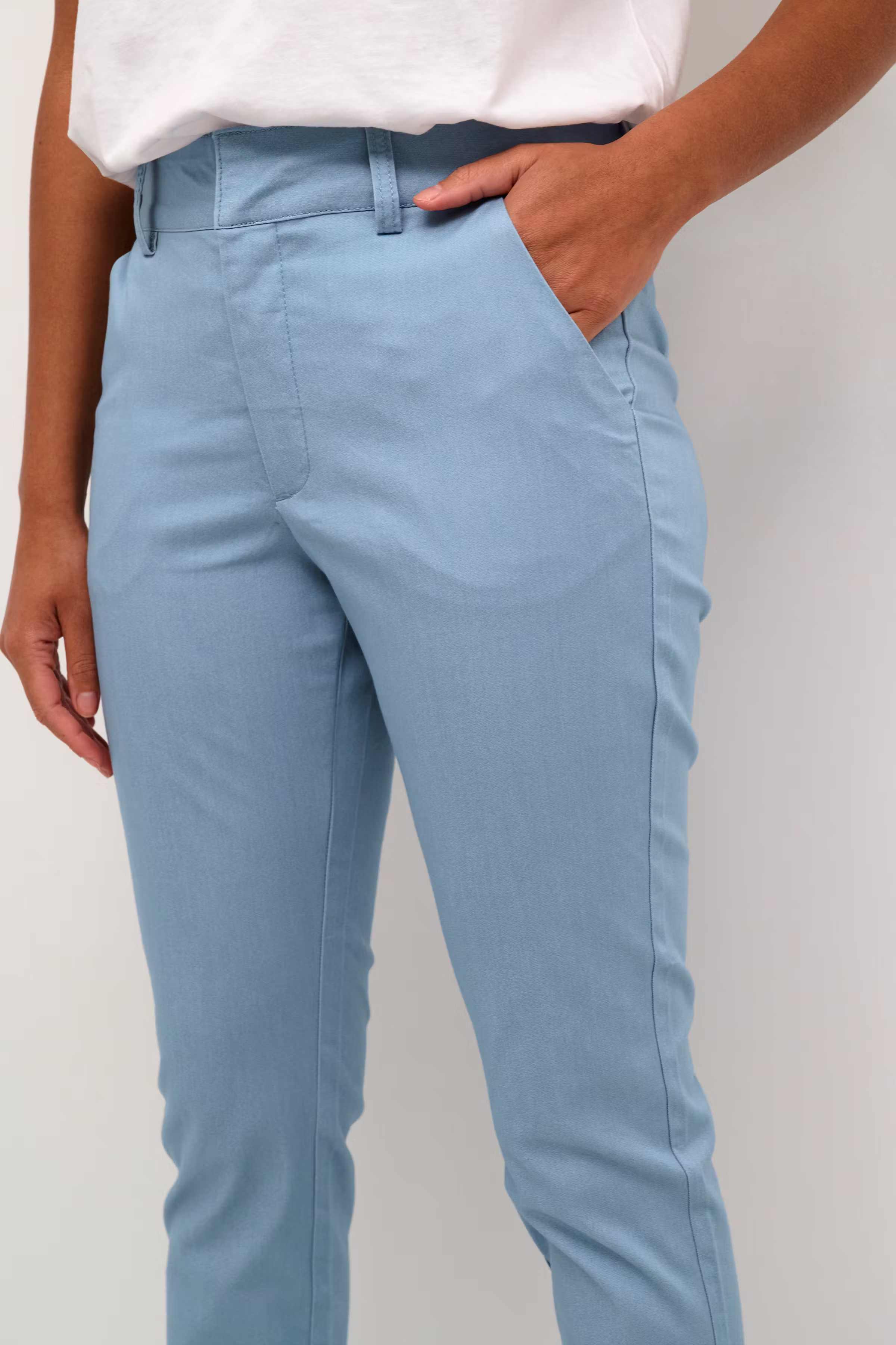 KAlea Bukser LOOKBOOK DETAIL 10505191-174021