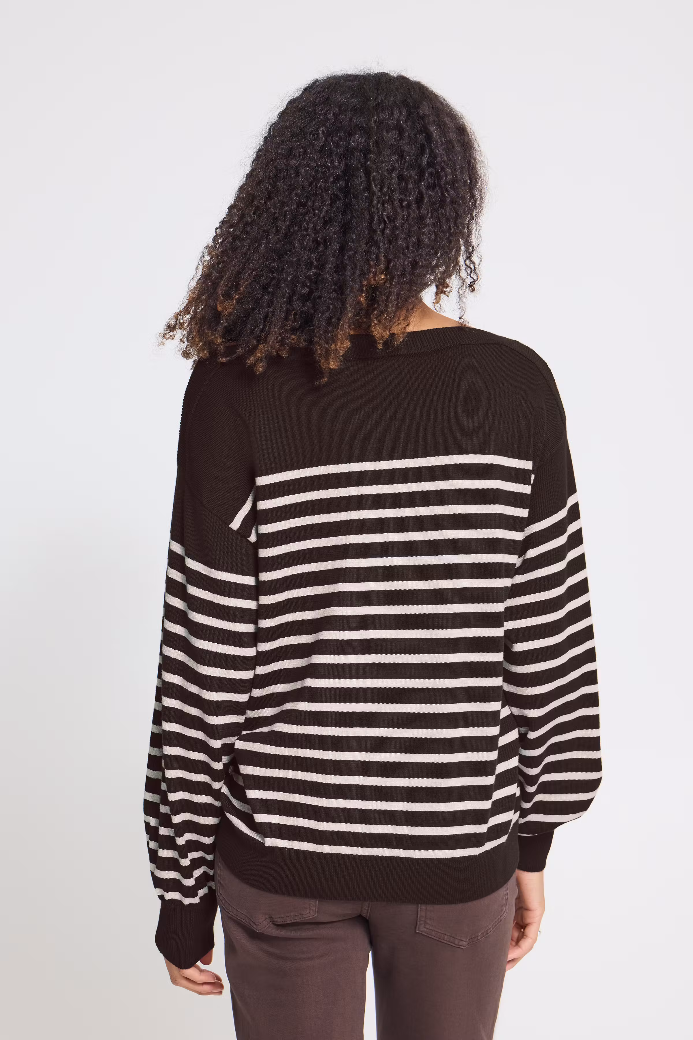 IHLULS Pullover LOOKBOOK BACK 20125811-900016333