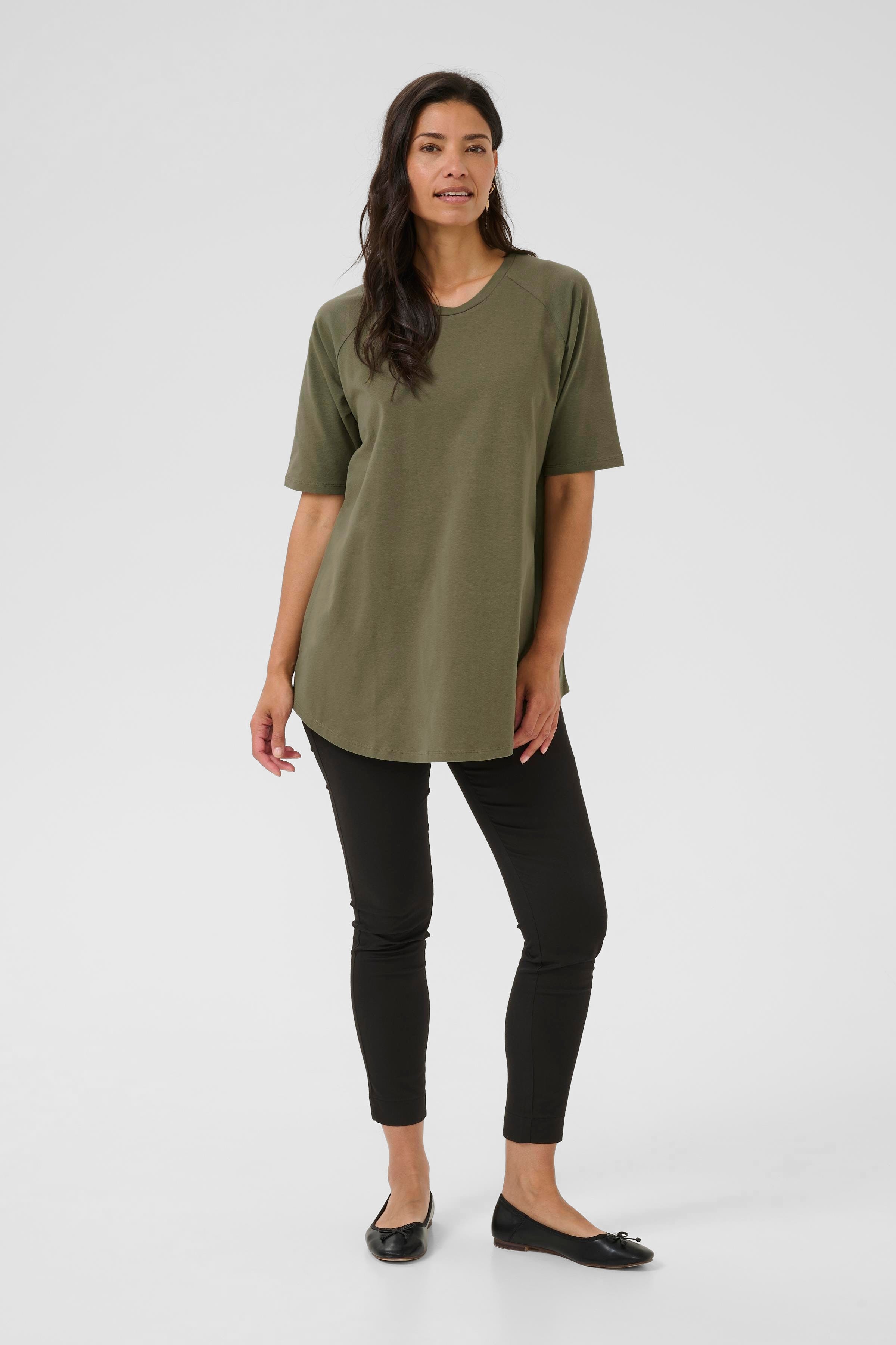 BPane Tunika LOOKBOOK FRONT 40200073-180515