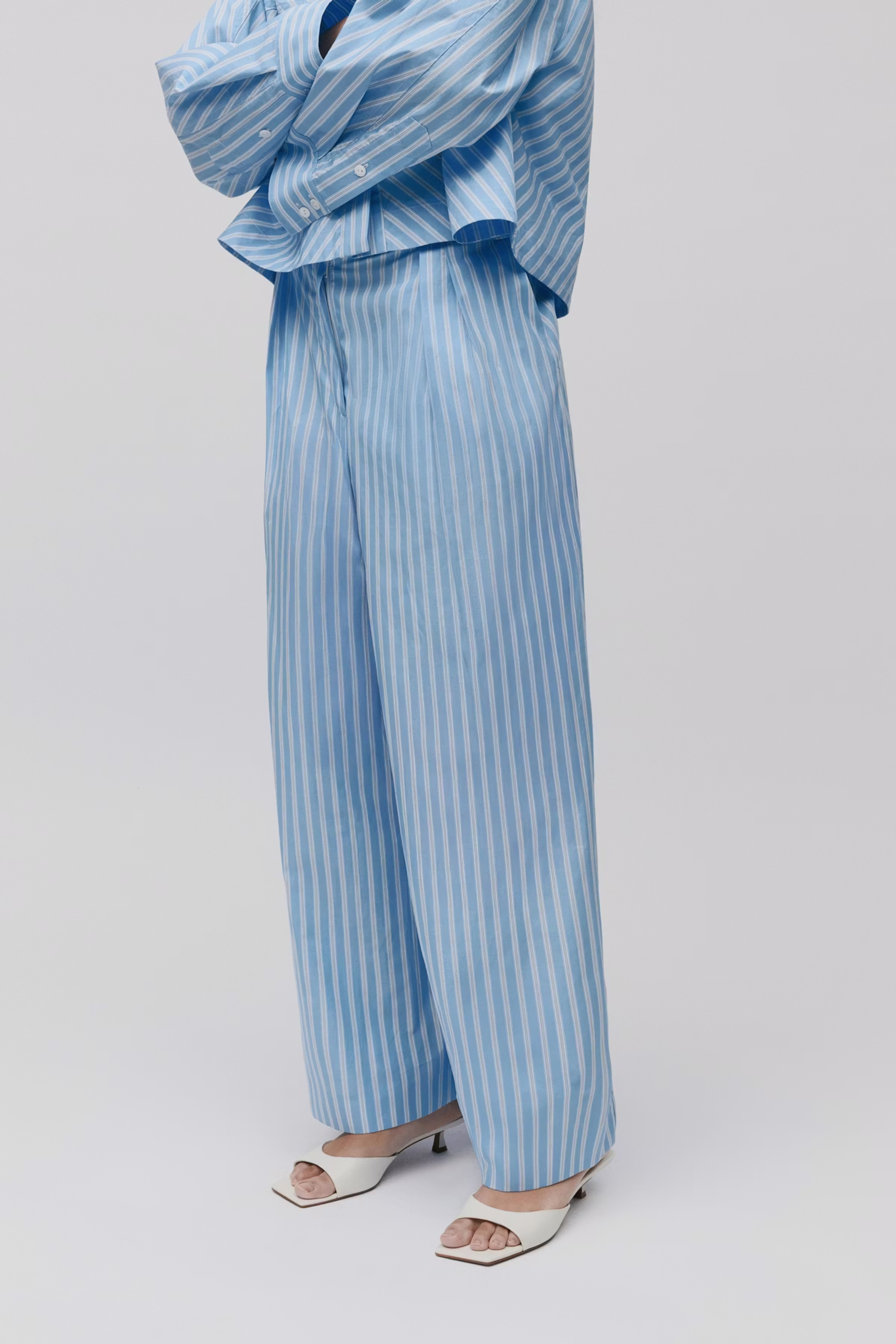 PIERINA Trousers LOOKBOOK FRONT 30600524-MC2152