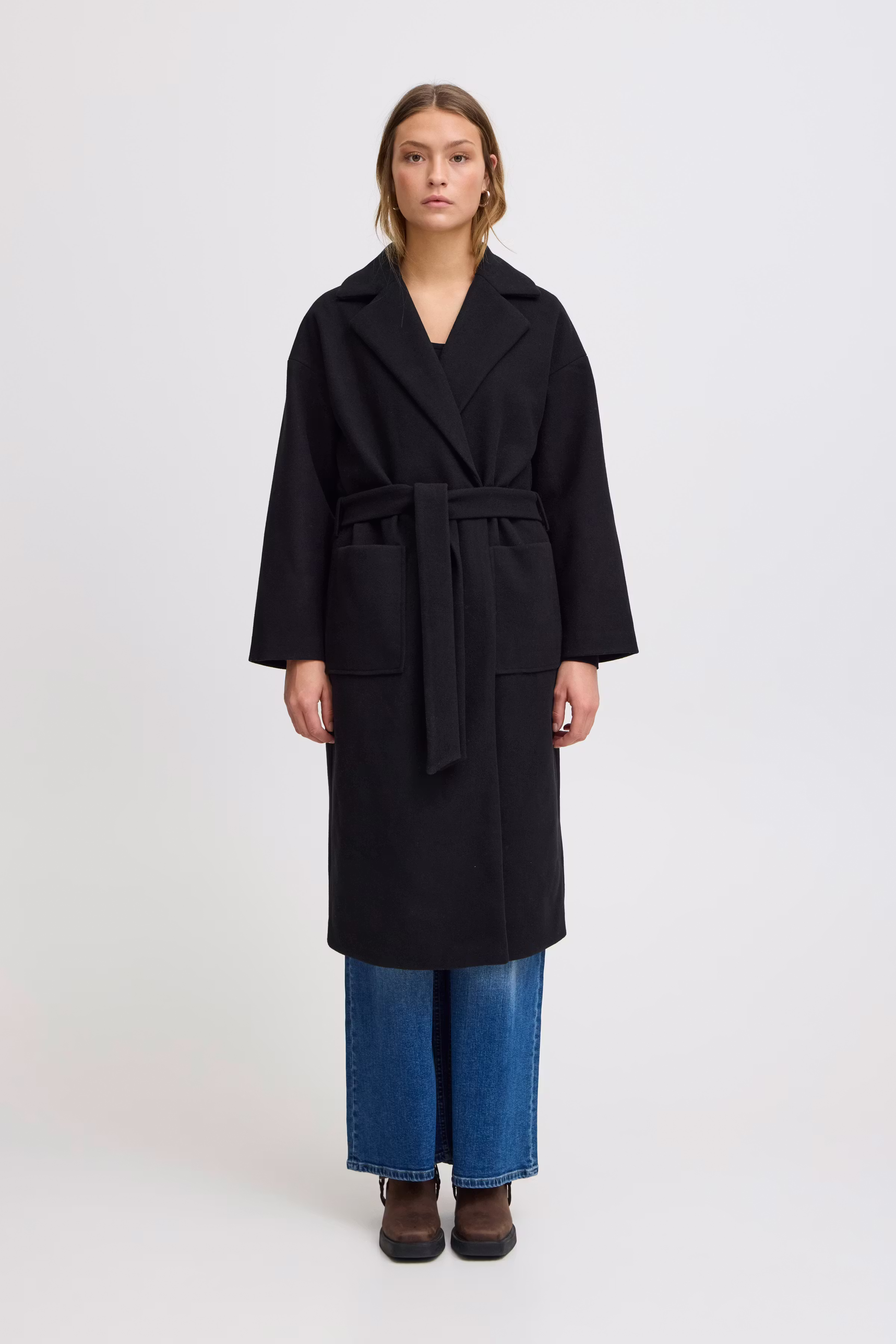 IHJANNET Yttertøy LOOKBOOK FRONT 20112370-194008