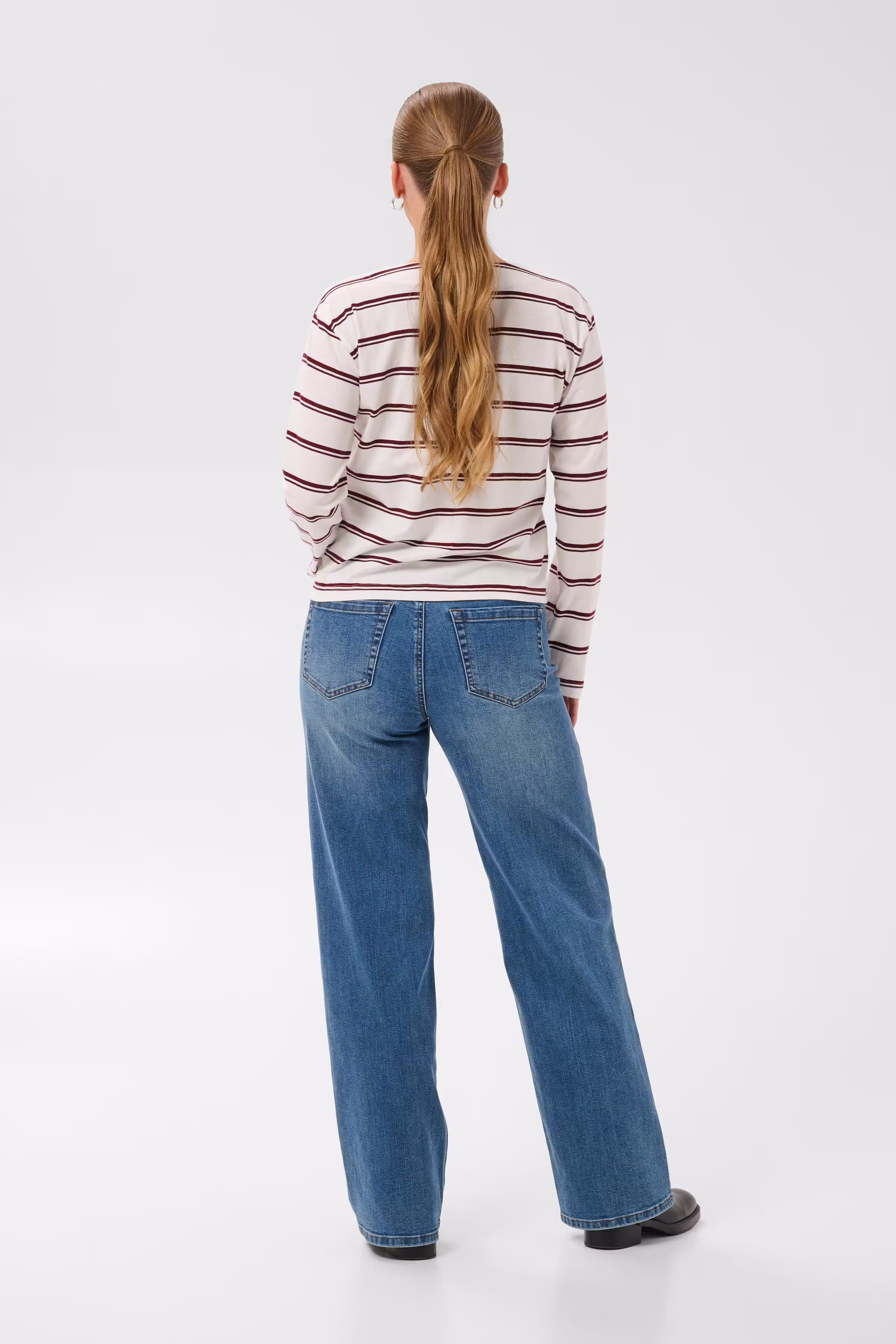 KAwinny T-shirt LOOKBOOK BACK 10512474-1000517
