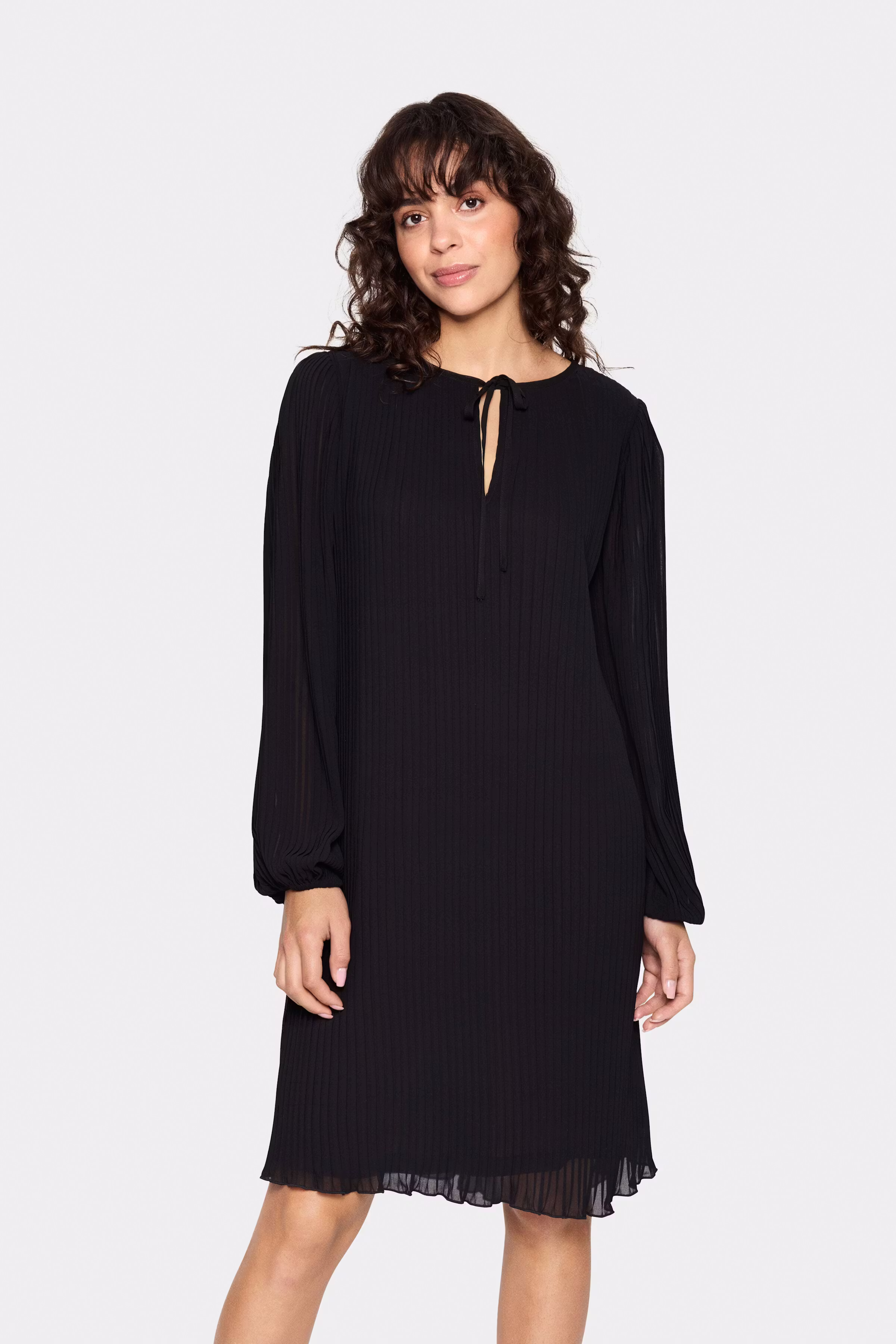 HoomaSZ Klänning LOOKBOOK FRONT 30513611-193911