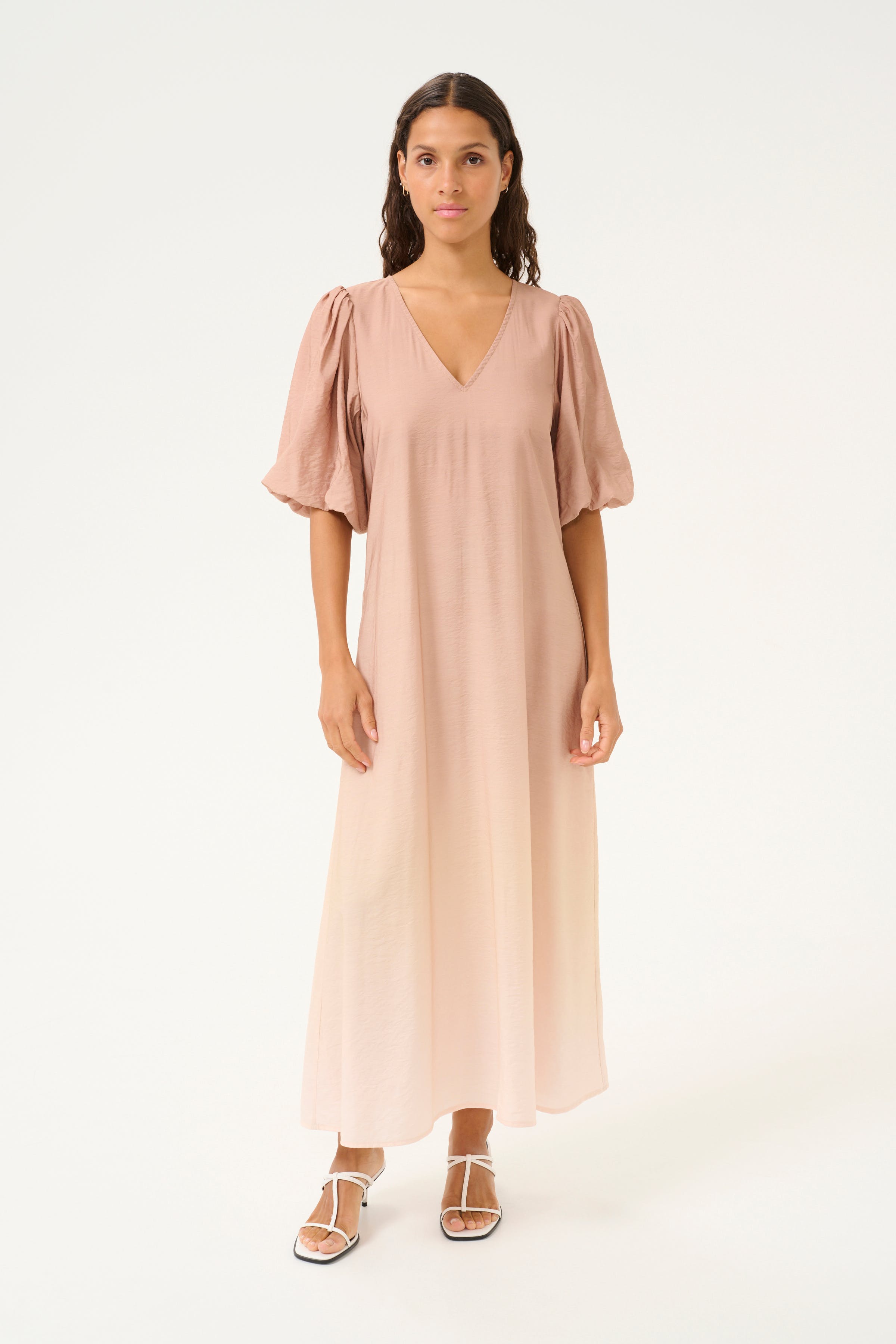 KBVinnie Dress LOOKBOOK FRONT 10105469-107551