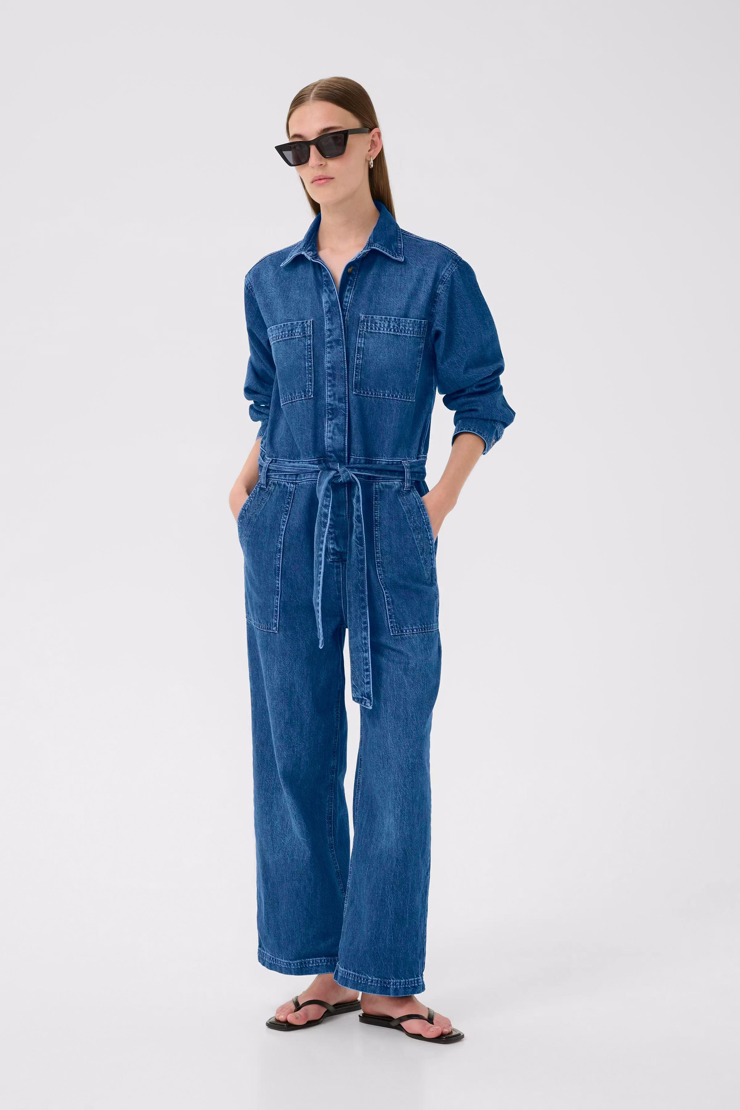 NaavaIW Jumpsuit LOOKBOOK FRONT 30110843-300325