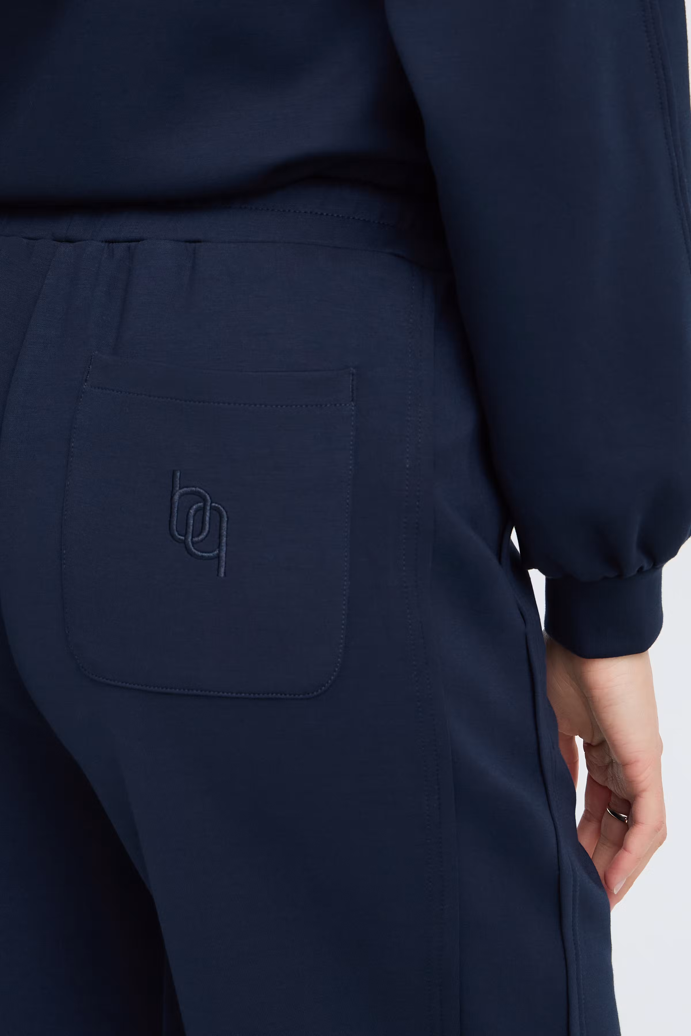BYPUSTI Bukser LOOKBOOK DETAIL 20819292-194020