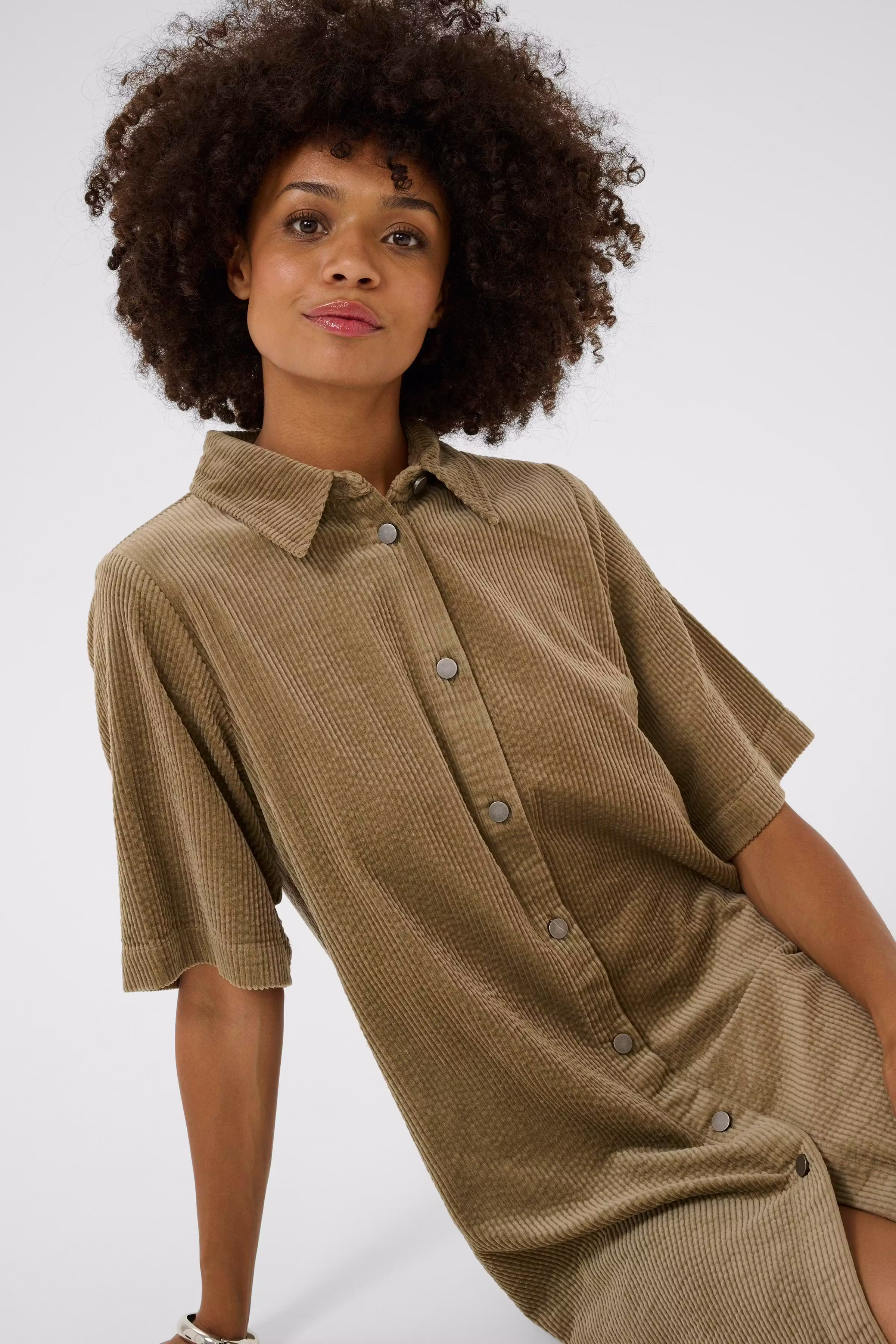 CUbaela Manchesterklänning LOOKBOOK DETAIL 50112267-171310