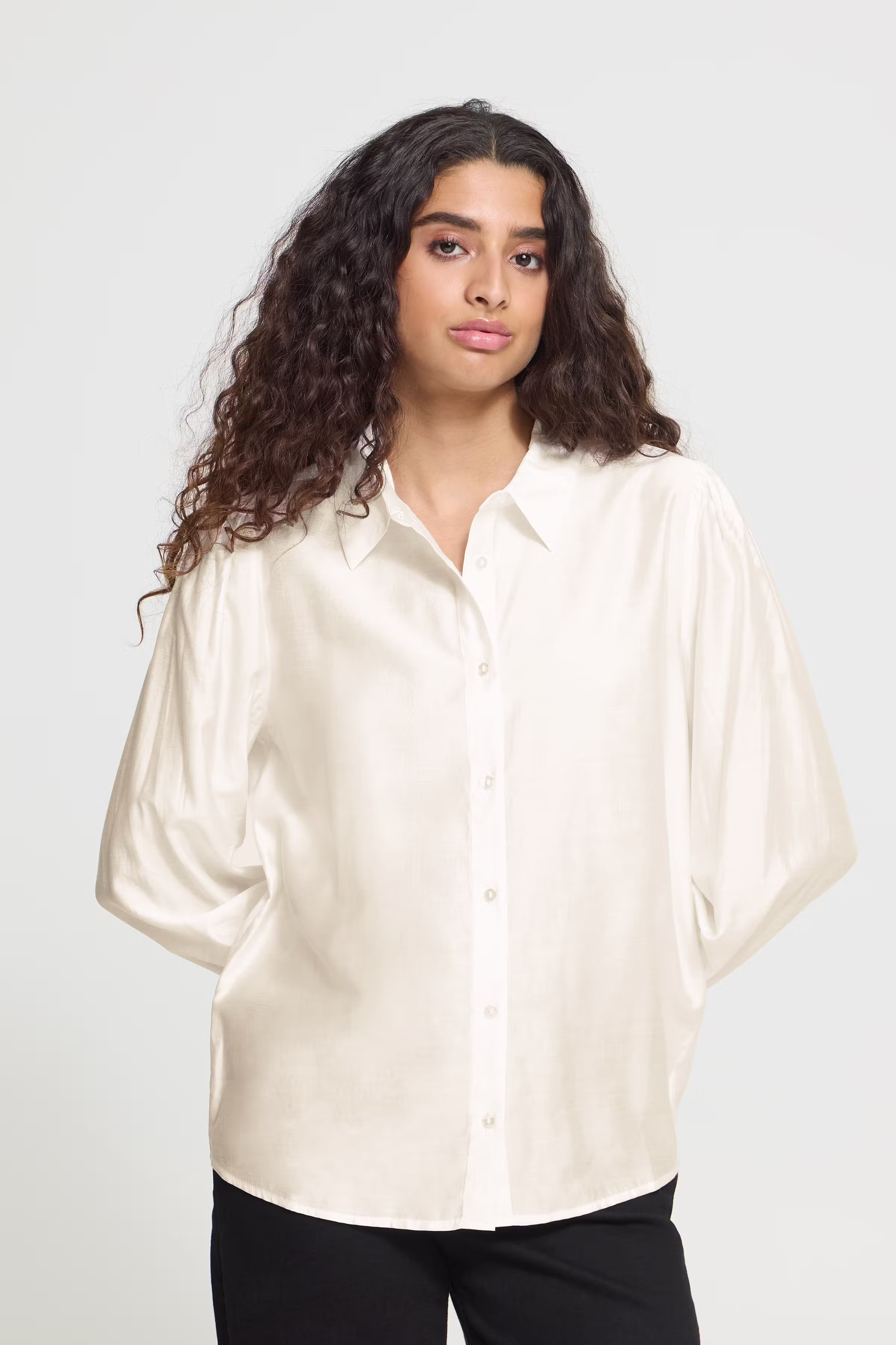 IHKARLANI Hemd LOOKBOOK FRONT 20121889-114201