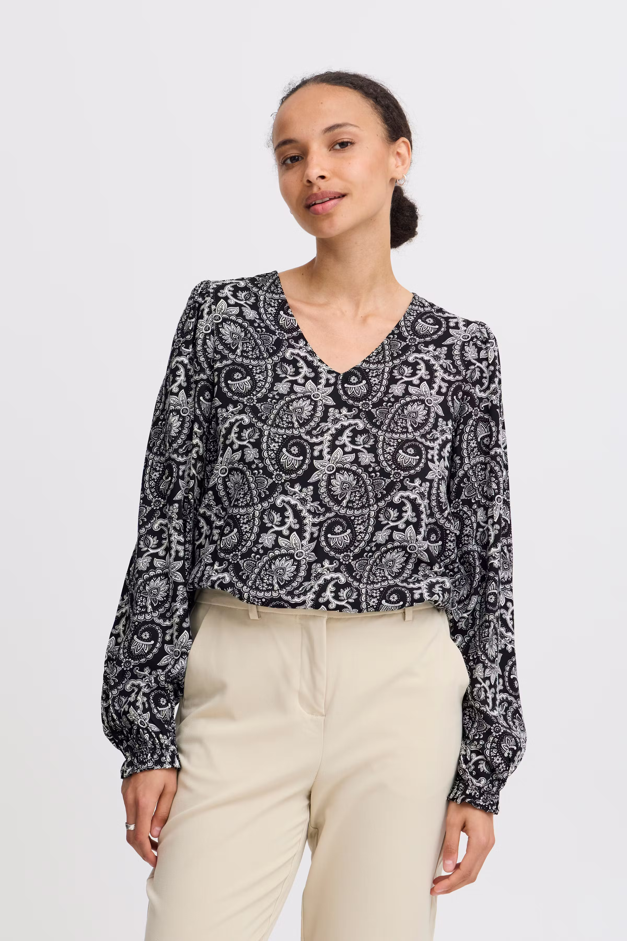 Langarm-Bluse LOOKBOOK FRONT 20816137-200453