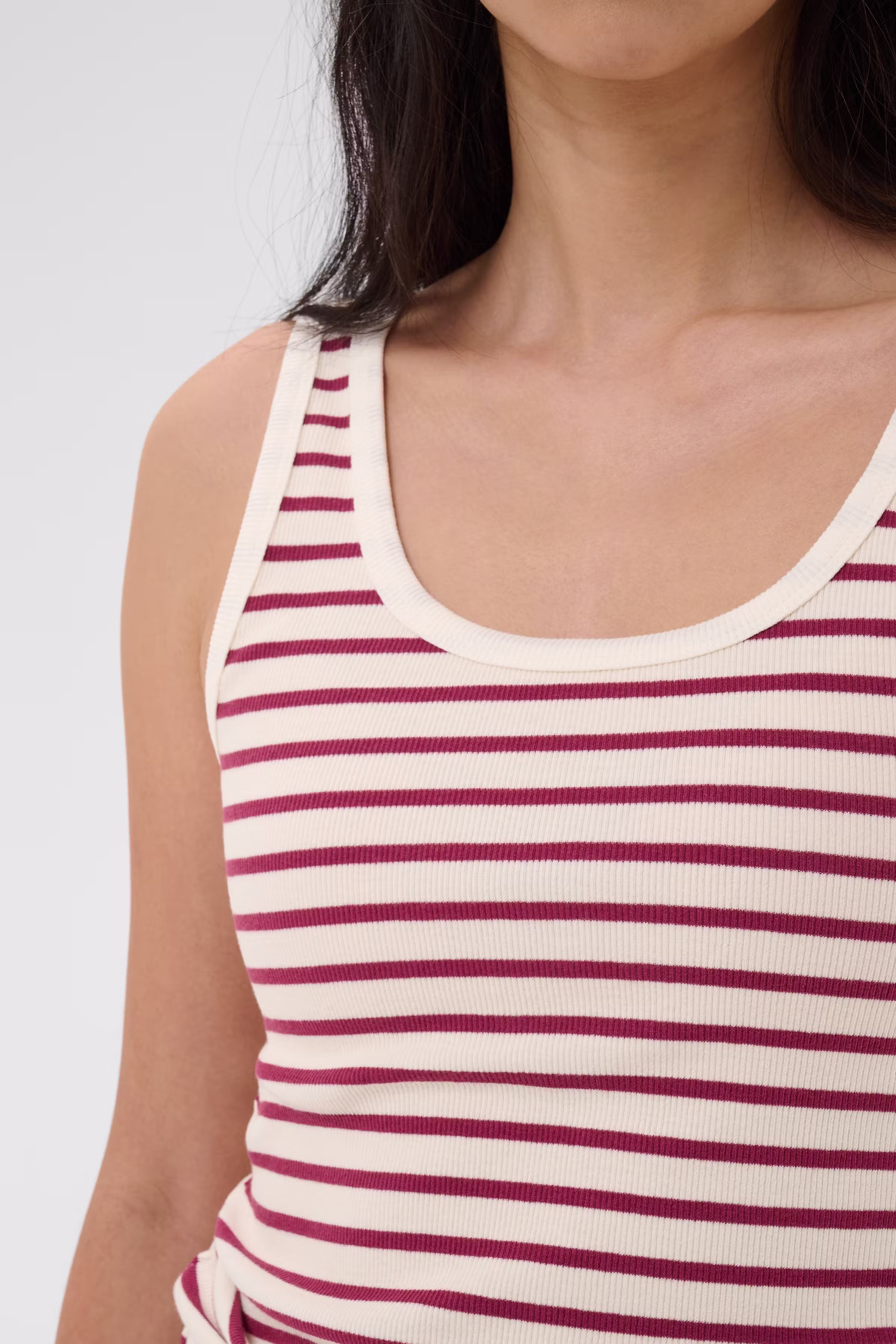 RoselynPW Top LOOKBOOK DETAIL 30310590-304934