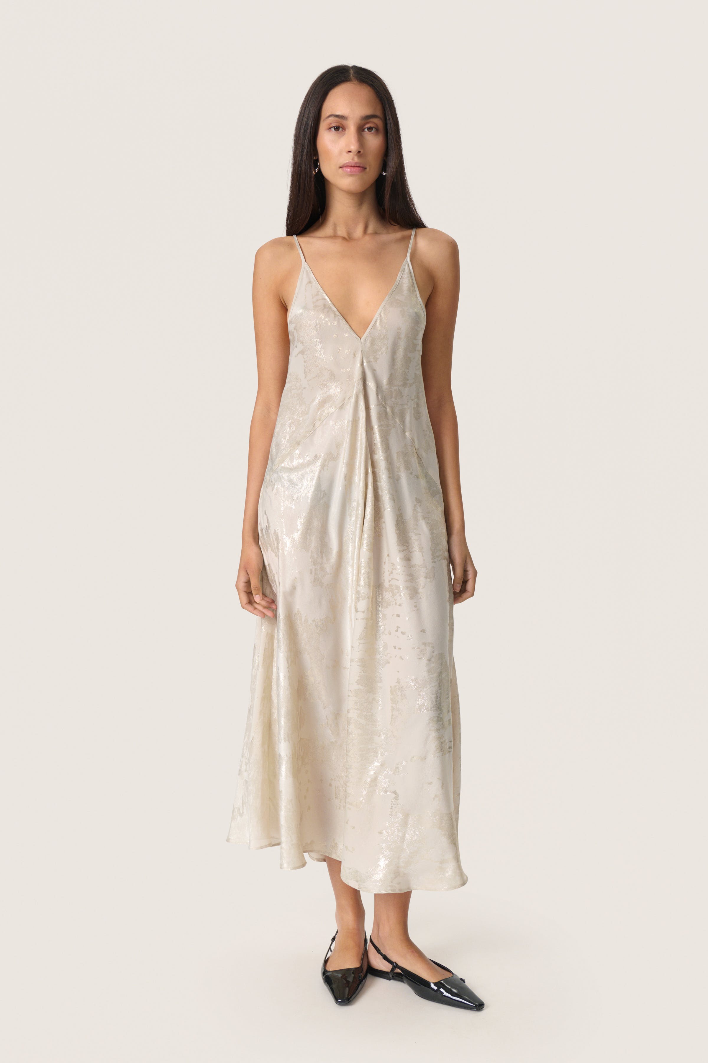 SLKitty Kjole LOOKBOOK FRONT 30408089-303520