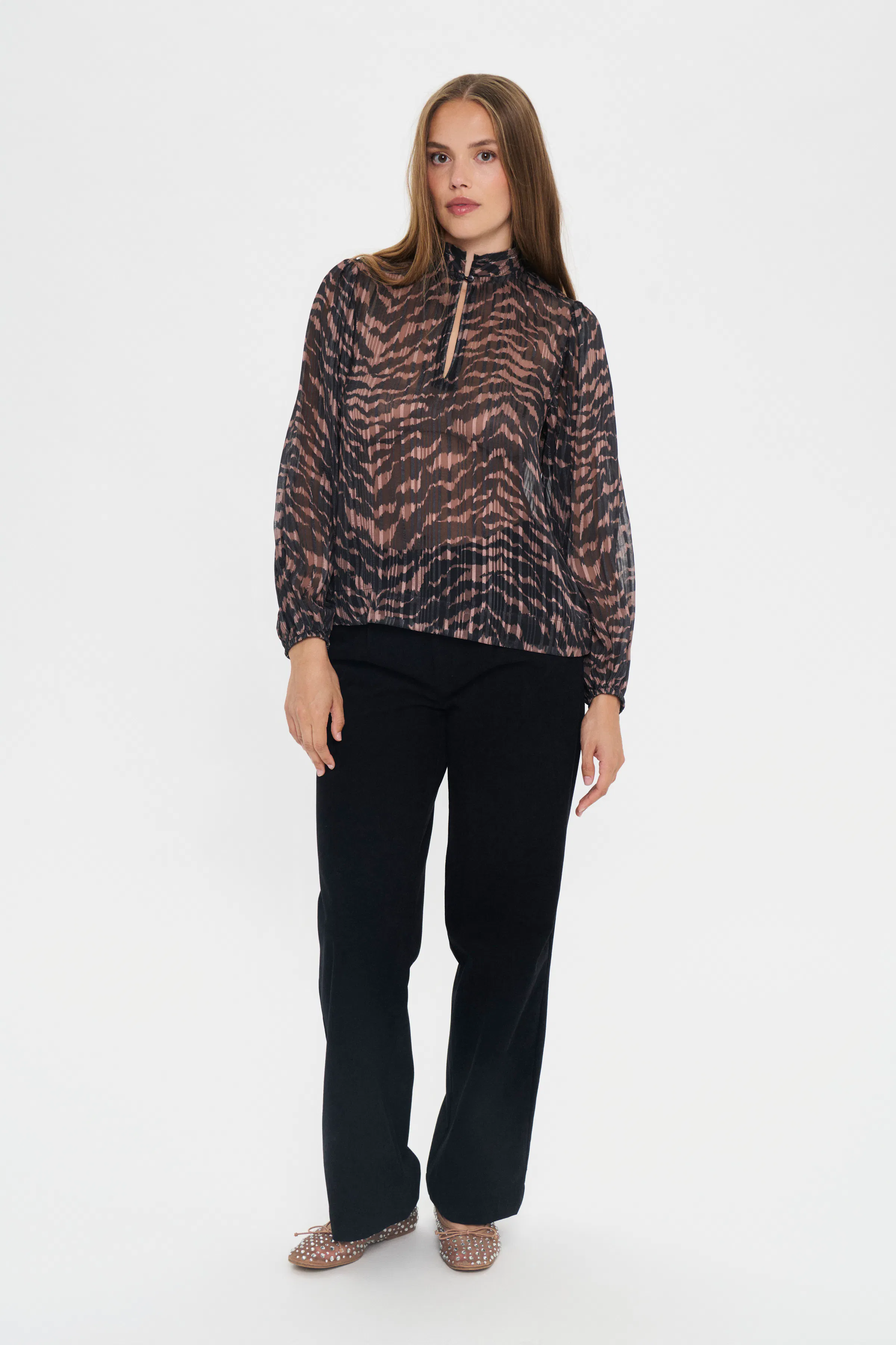 NestaSZ Bluse LOOKBOOK FRONT 30514571-304346