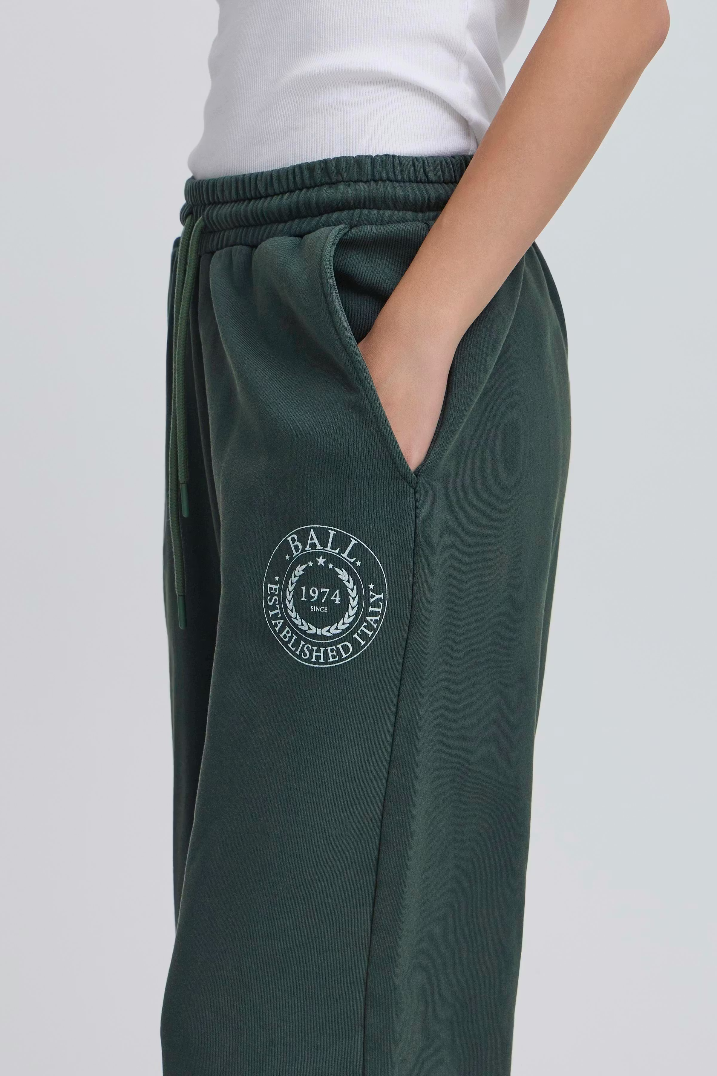 BAREBECCA Hose LOOKBOOK DETAIL 50405012-195406