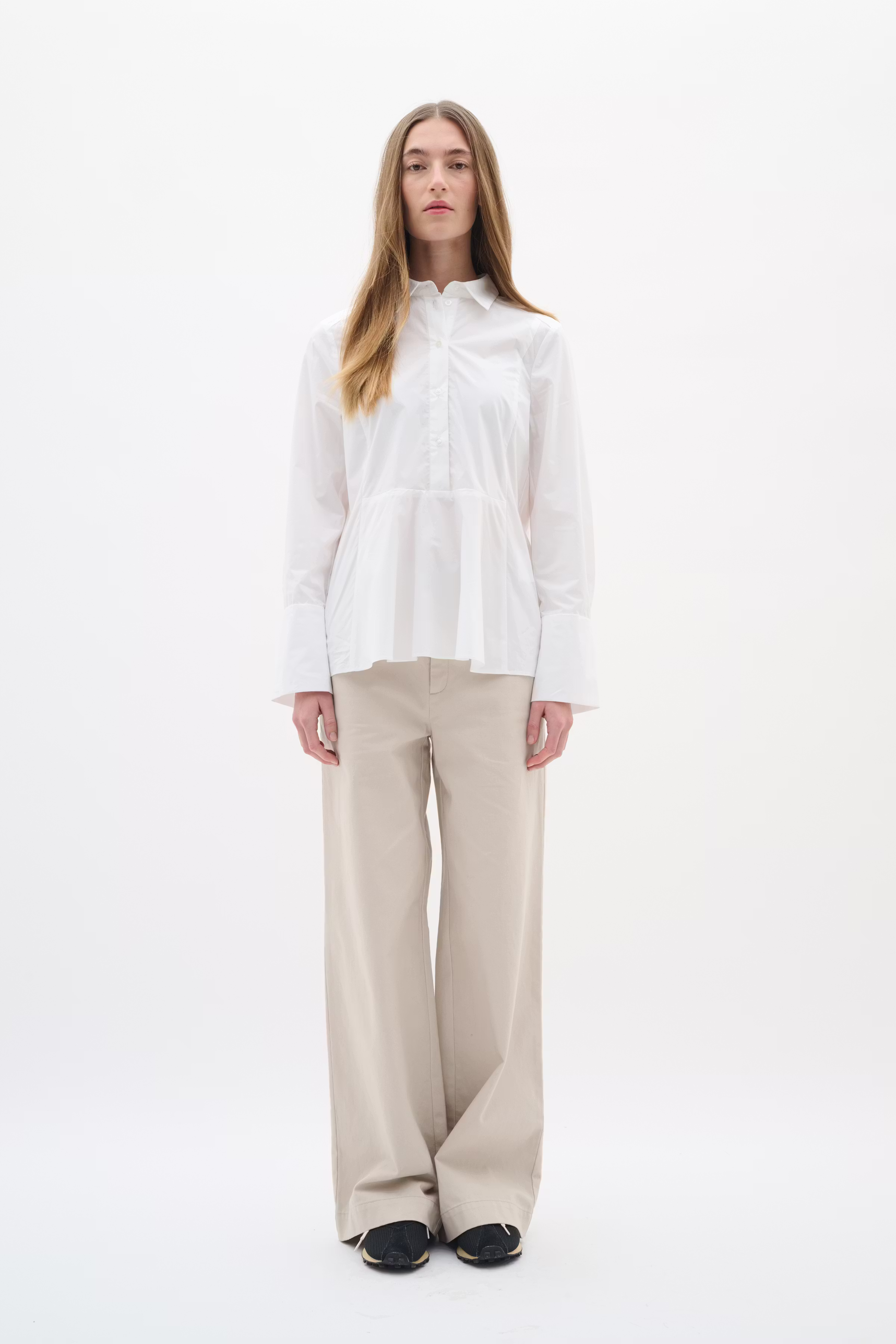 AtlasIW Fitted Shirt LOOKBOOK FRONT 30110886-300001