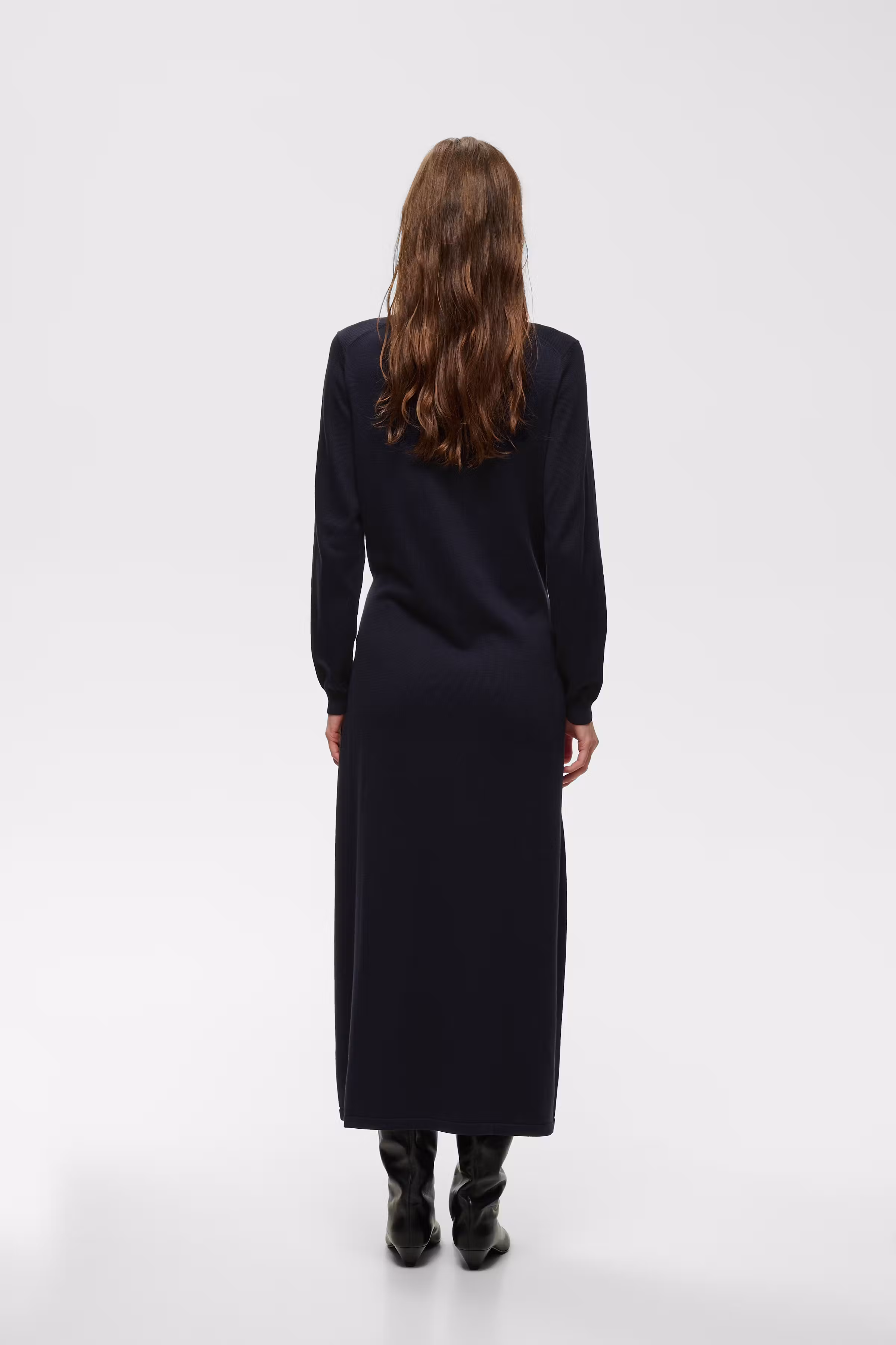 DiraIW Kjole LOOKBOOK BACK 30111440-300005