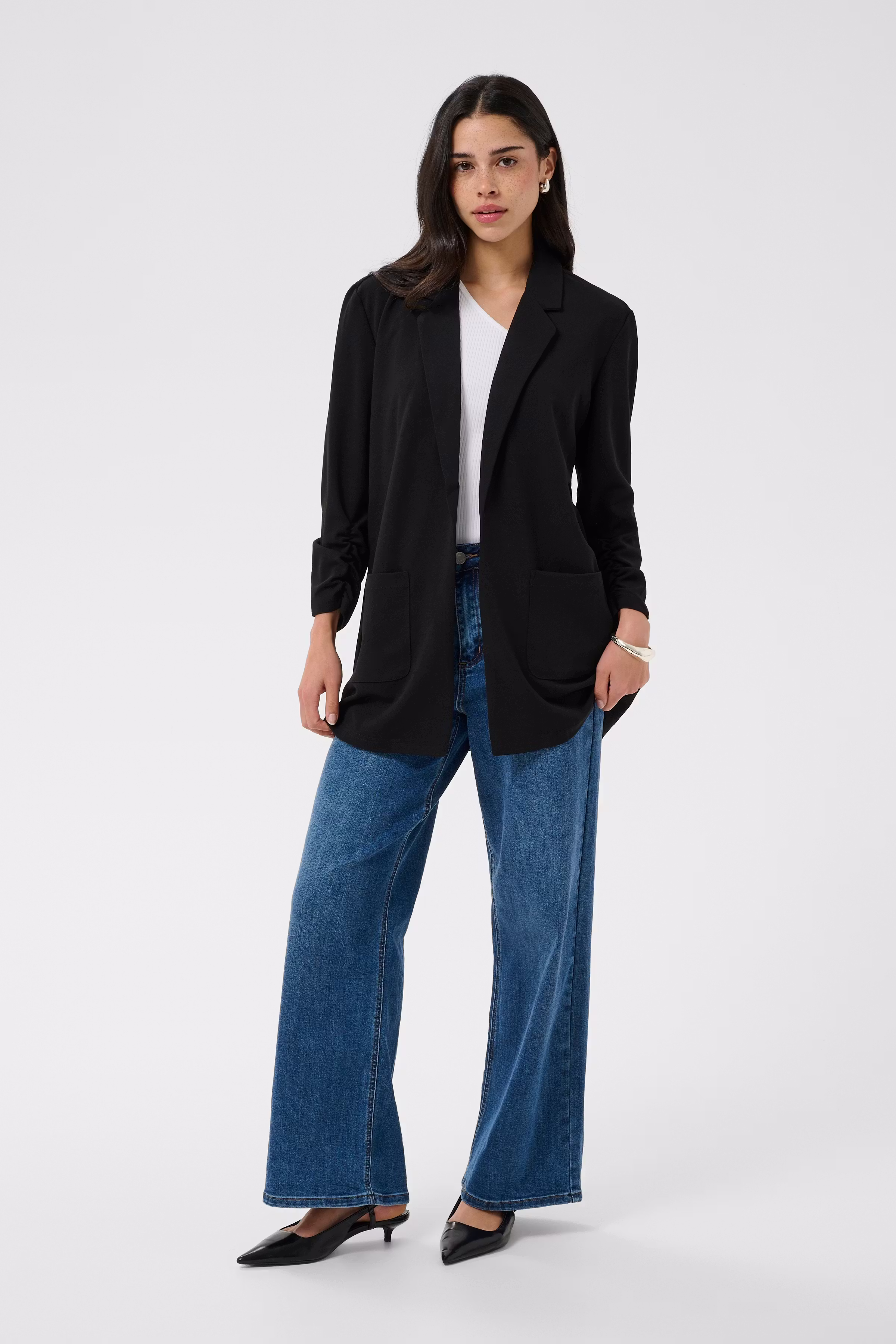 KAphoebe Blazer LOOKBOOK FRONT 10511489-100121
