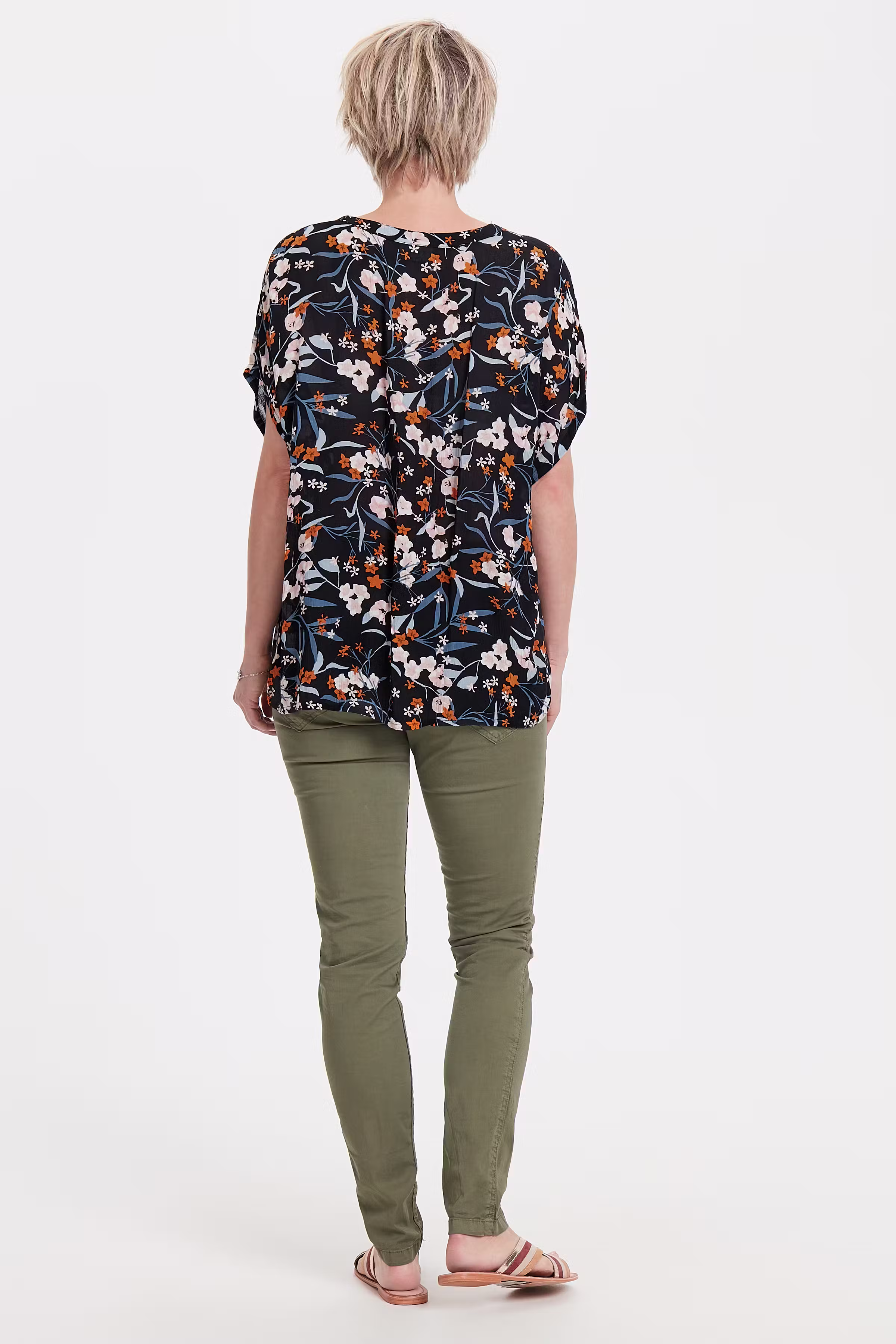 Blouse with short sleeve LOOKBOOK BACK 10503177-52737