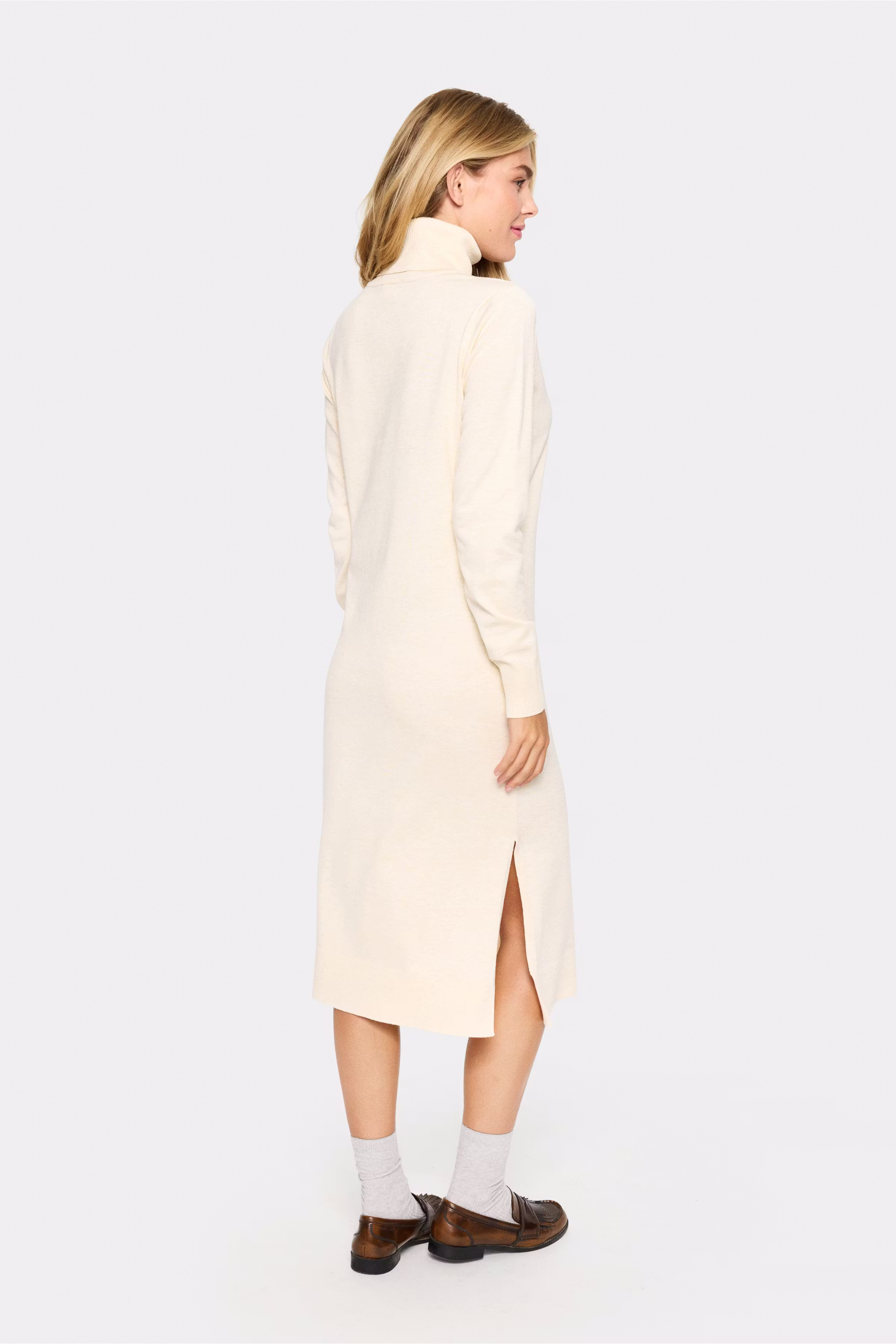 MilaSZ Kleid LOOKBOOK BACK 30511420-1102021