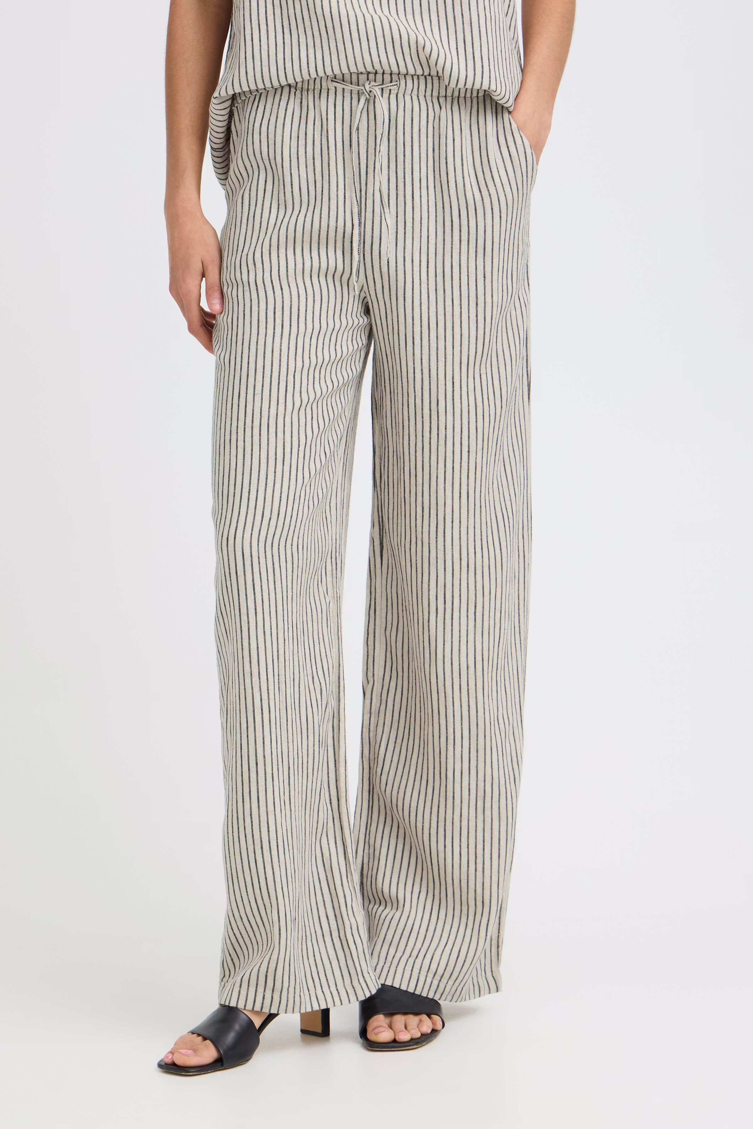 BYFALAKKA Trousers LOOKBOOK FRONT 20818829-900006869