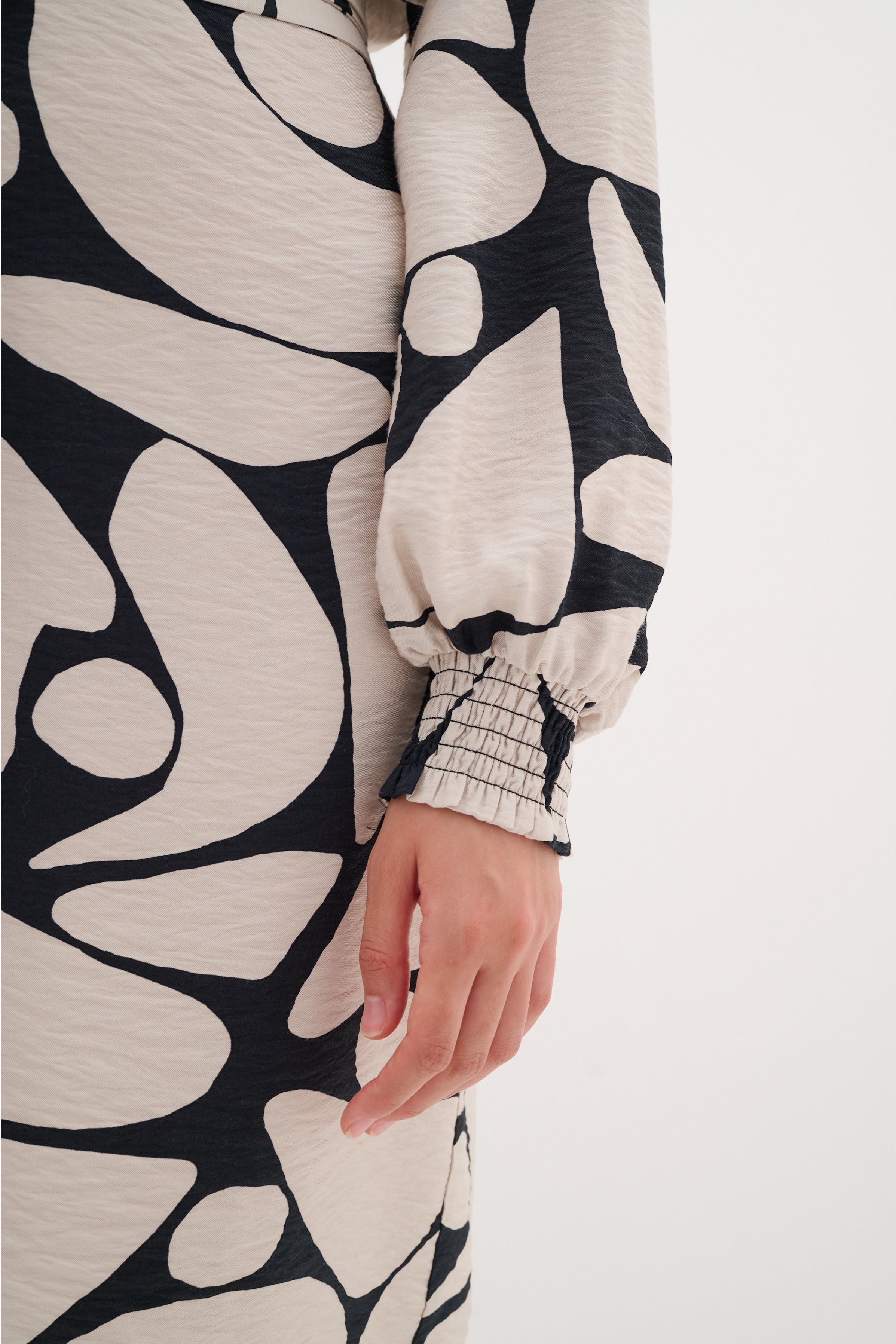 MettaIW korte Jurk LOOKBOOK DETAIL 30109672-303178