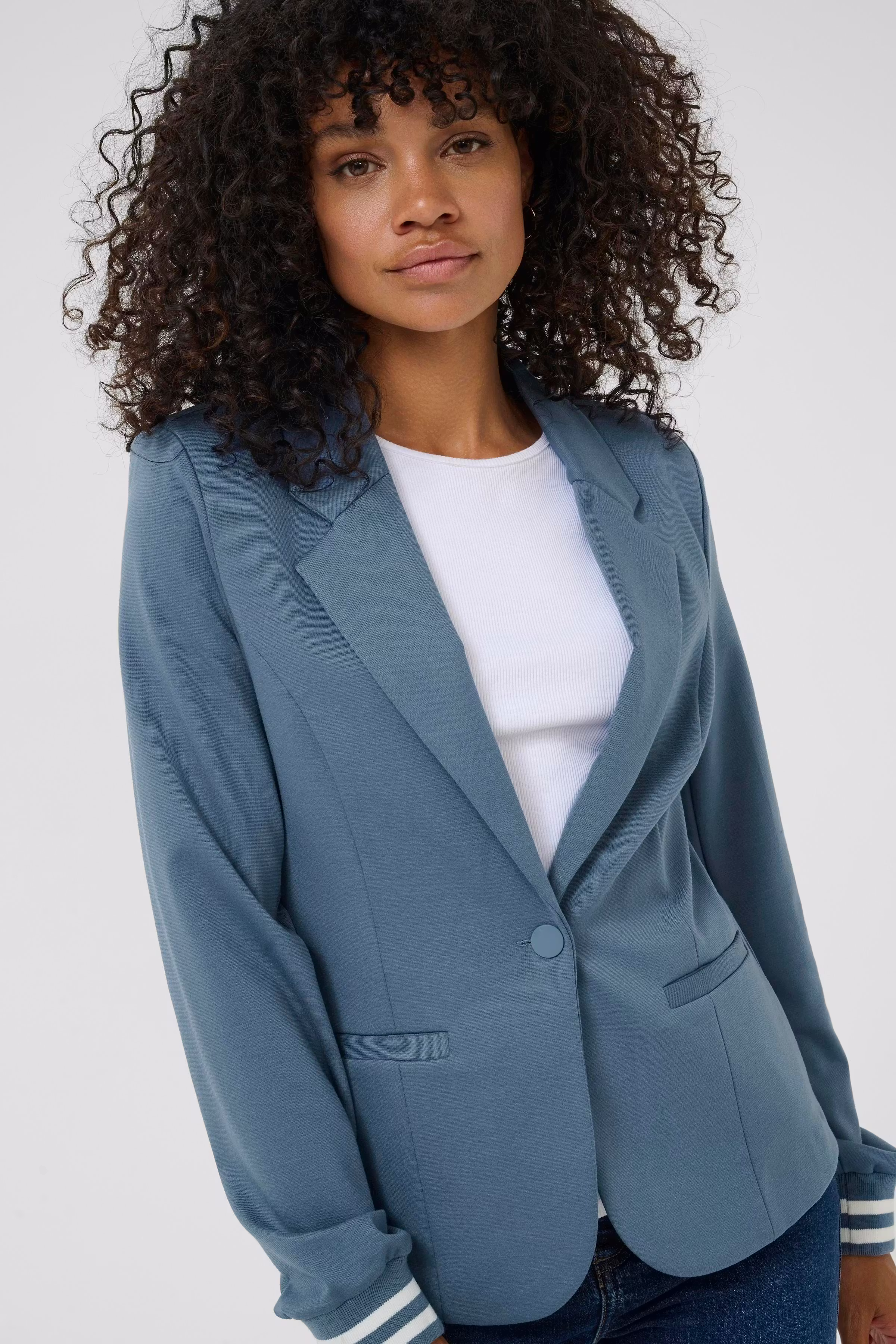 KAKinnie Blazer LOOKBOOK DETAIL 10550800-108414