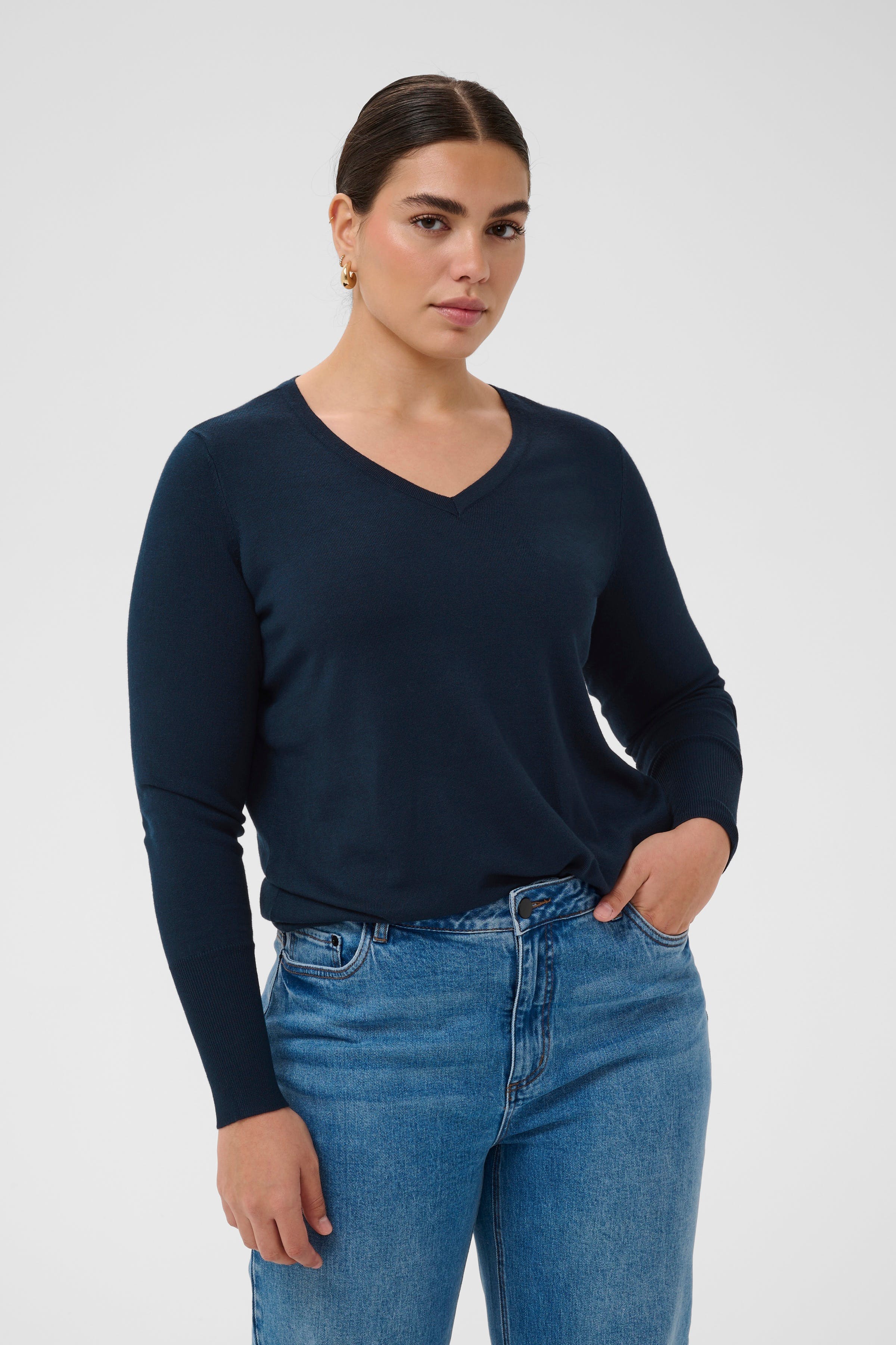 KClizzy Pullover LOOKBOOK FRONT 10584065-194020