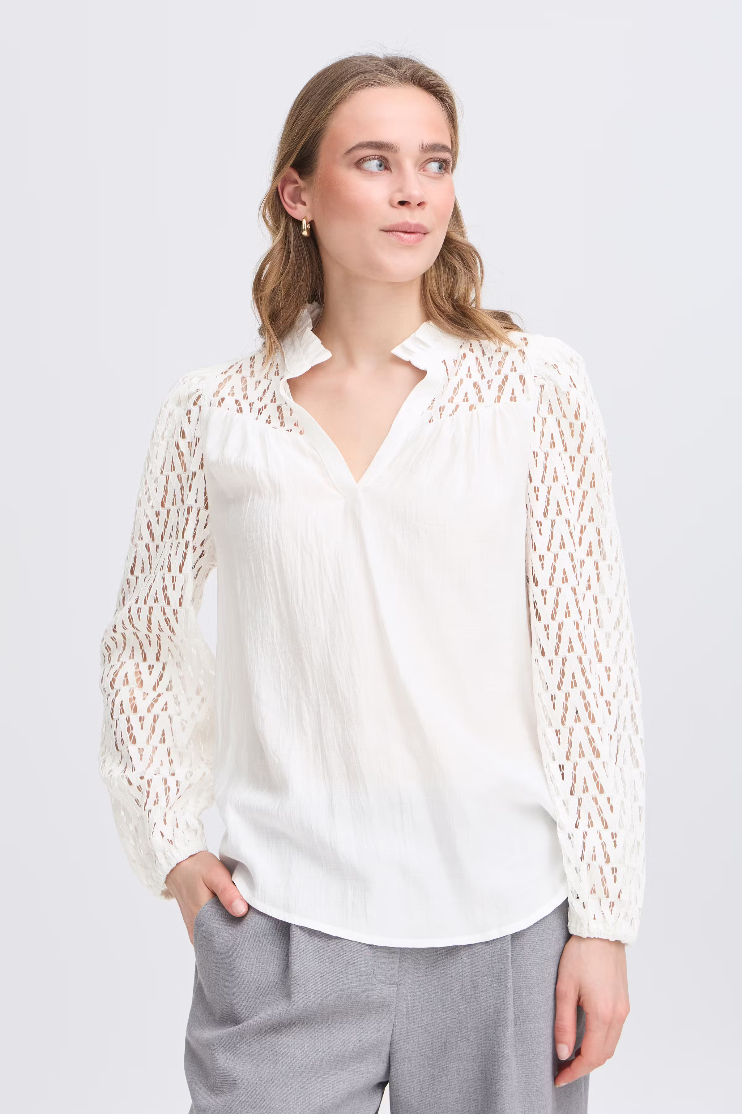 FRBESS Blouse LOOKBOOK FRONT 20616031-114800