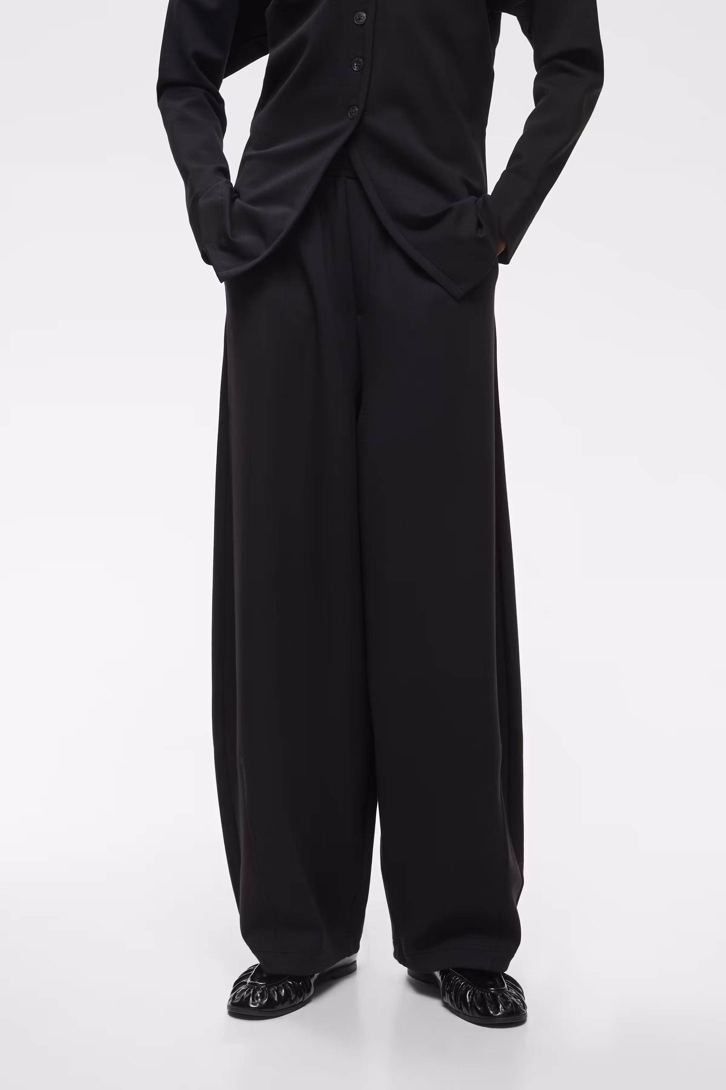 BAYAIW Hose LOOKBOOK FRONT 30113048-194008