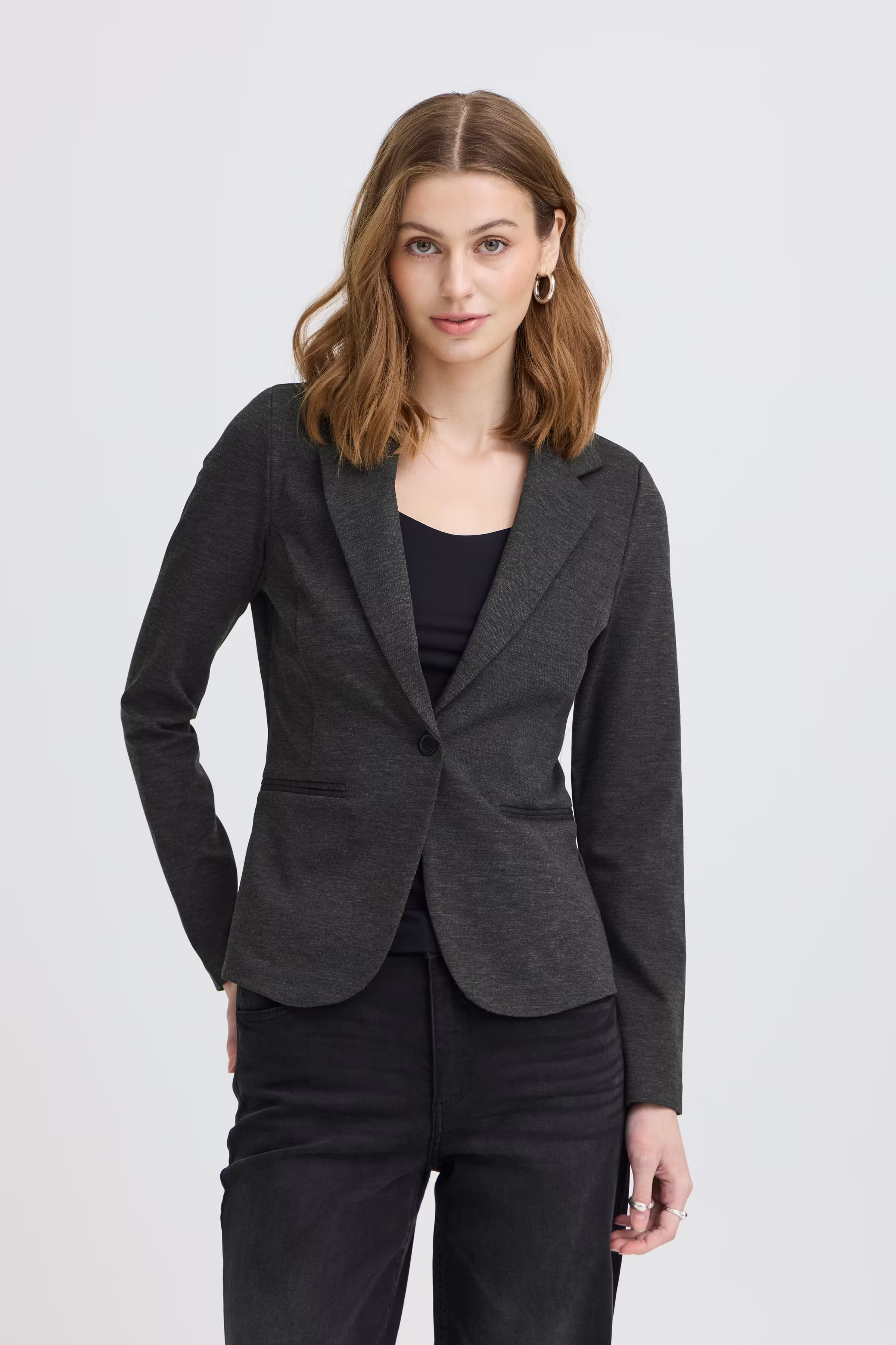 KateIH blazer LOOKBOOK FRONT 20101801-10021