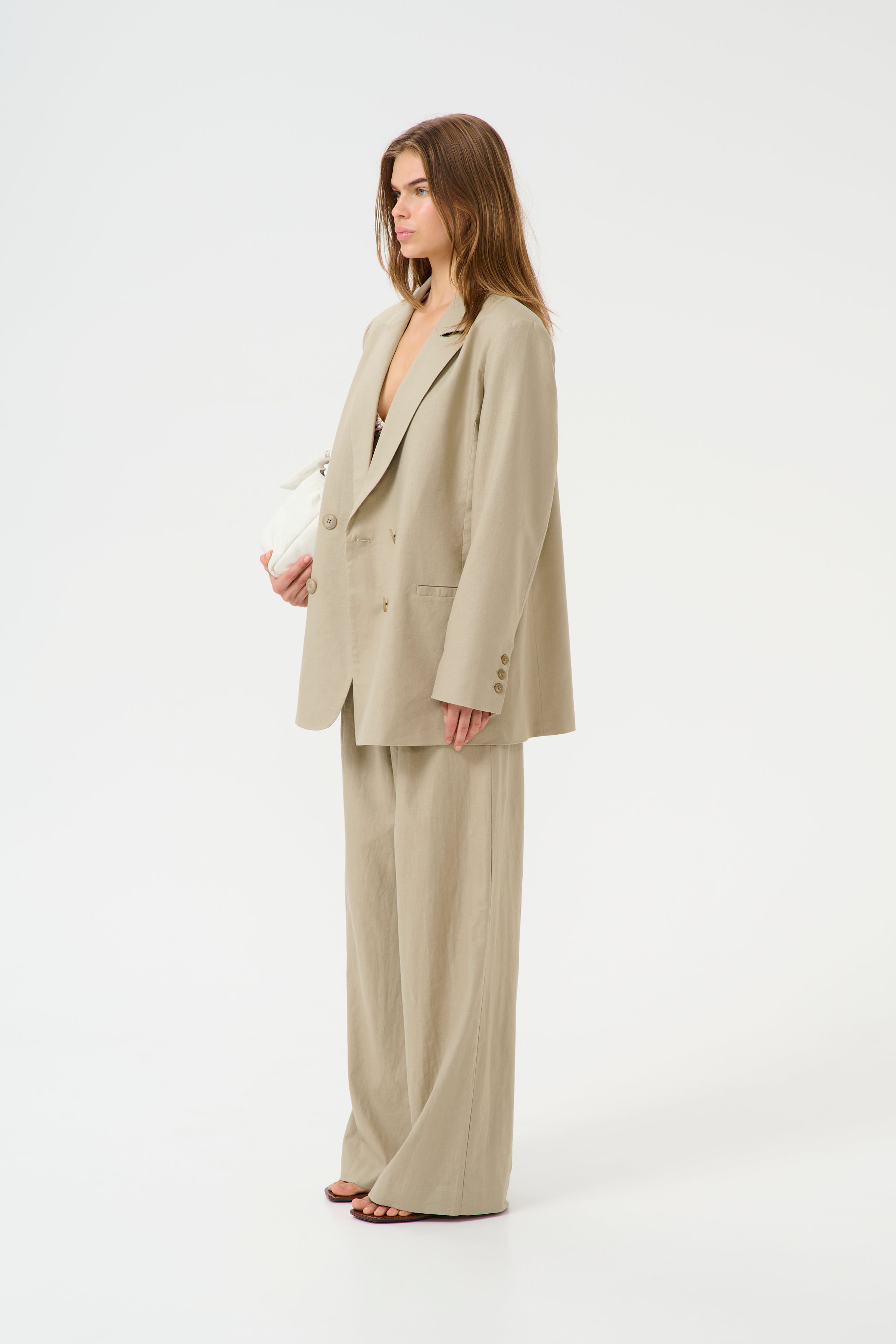 GZizza Linnen Blazer LOOKBOOK FRONT 10910285-170510