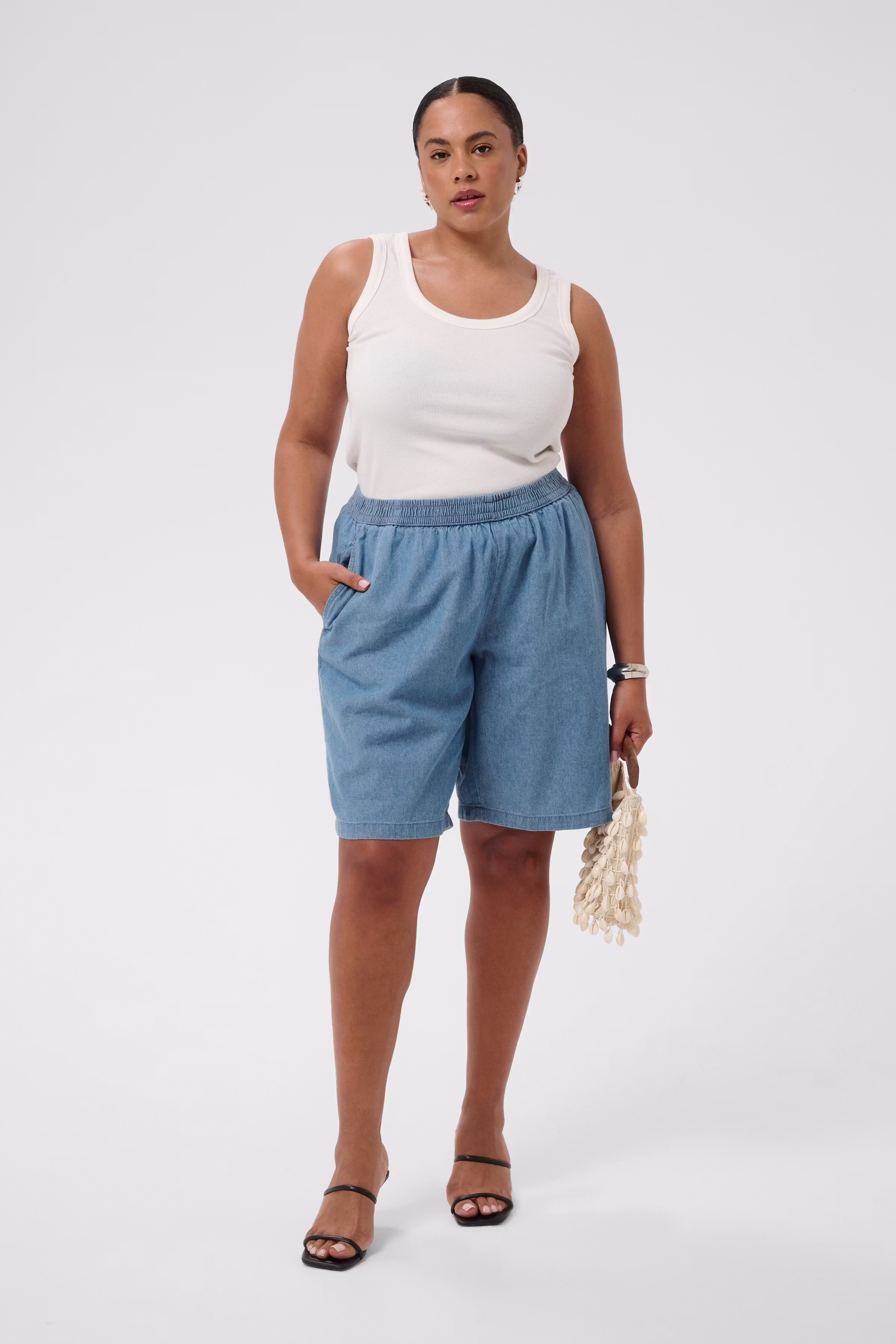 KCjada Bermuda shorts LOOKBOOK FRONT 10584171-105707