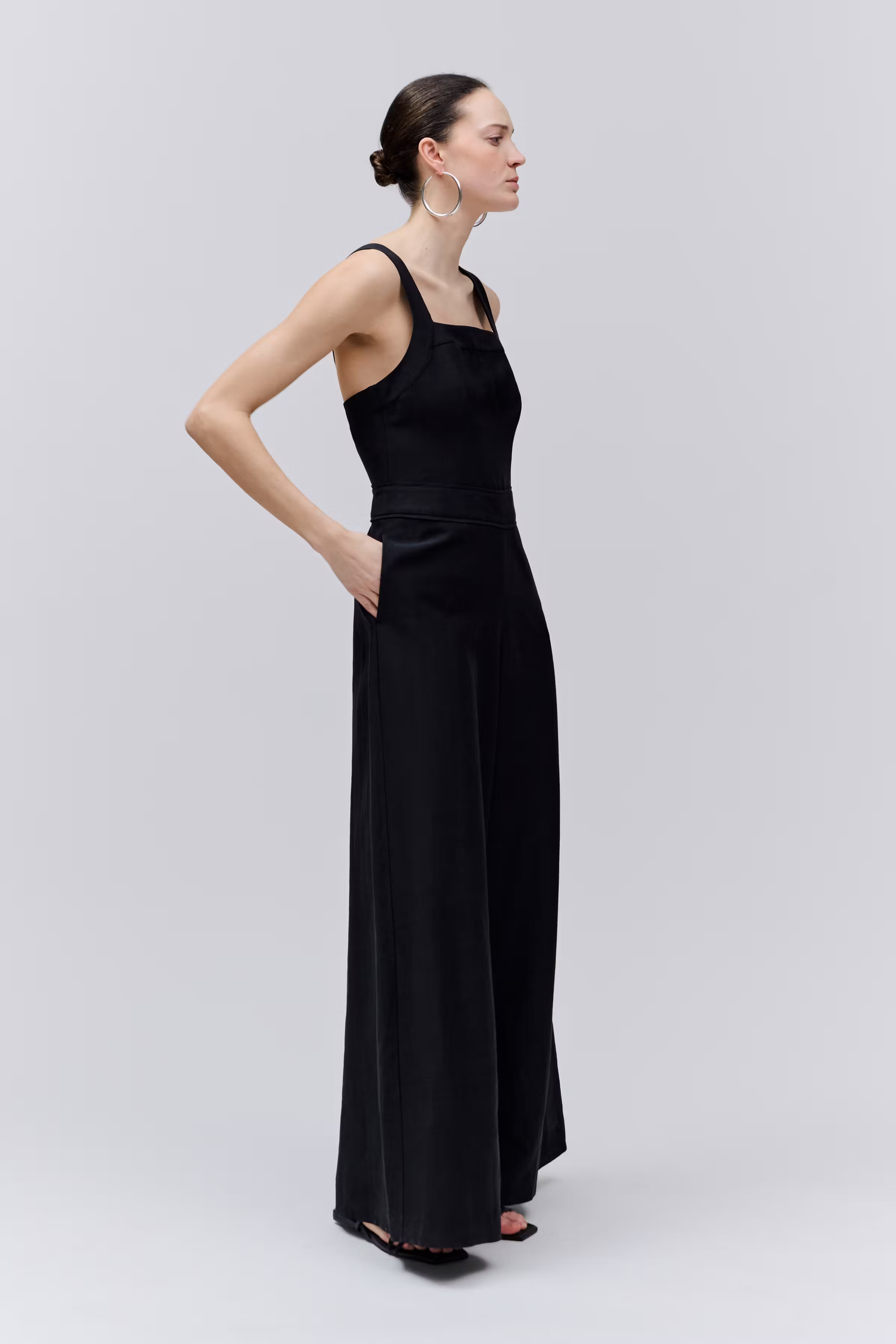 PRIMROSE Jumpsuit LOOKBOOK FRONT 30600640-BK999