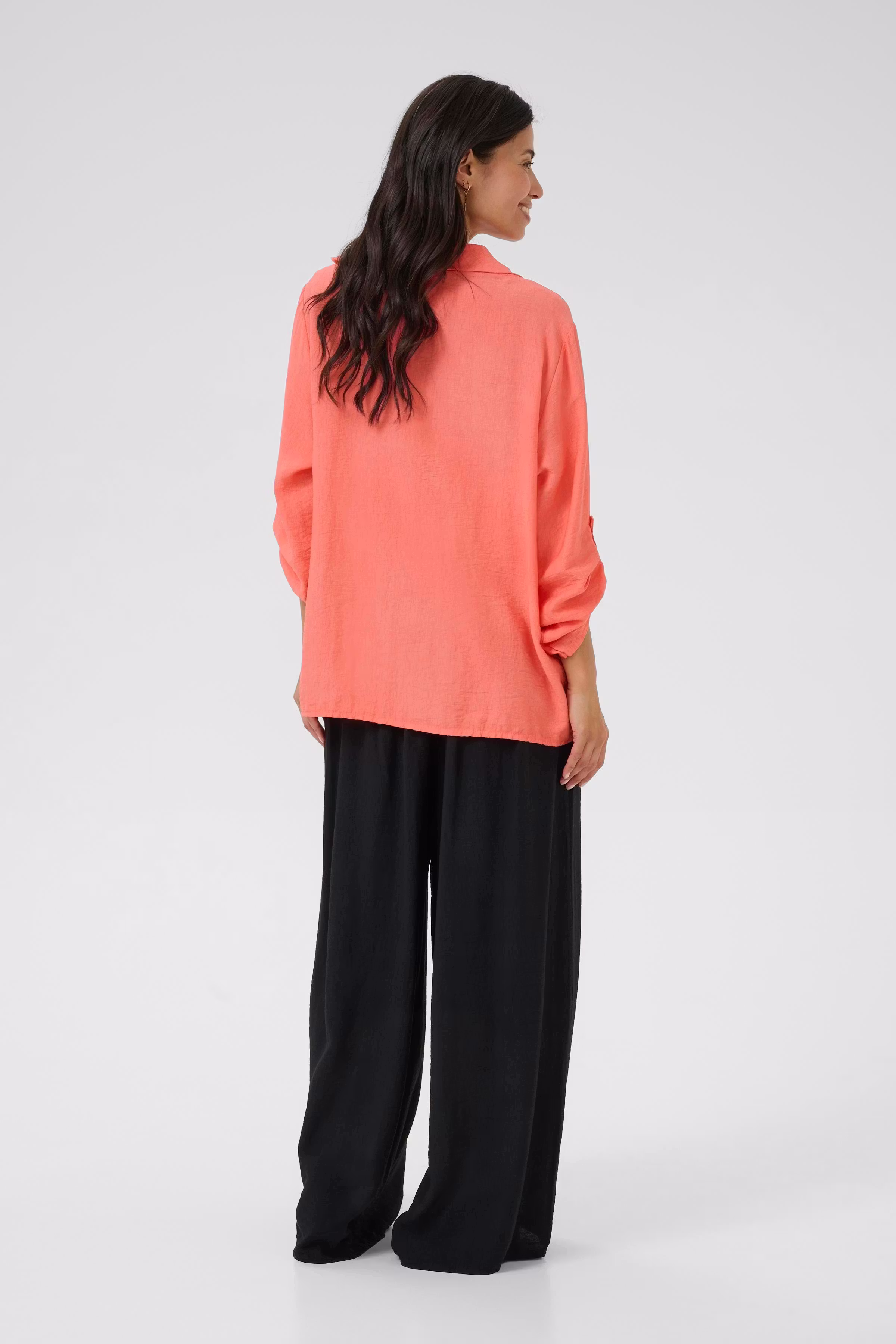 BPkiana Blouse LOOKBOOK BACK 40103551-400772