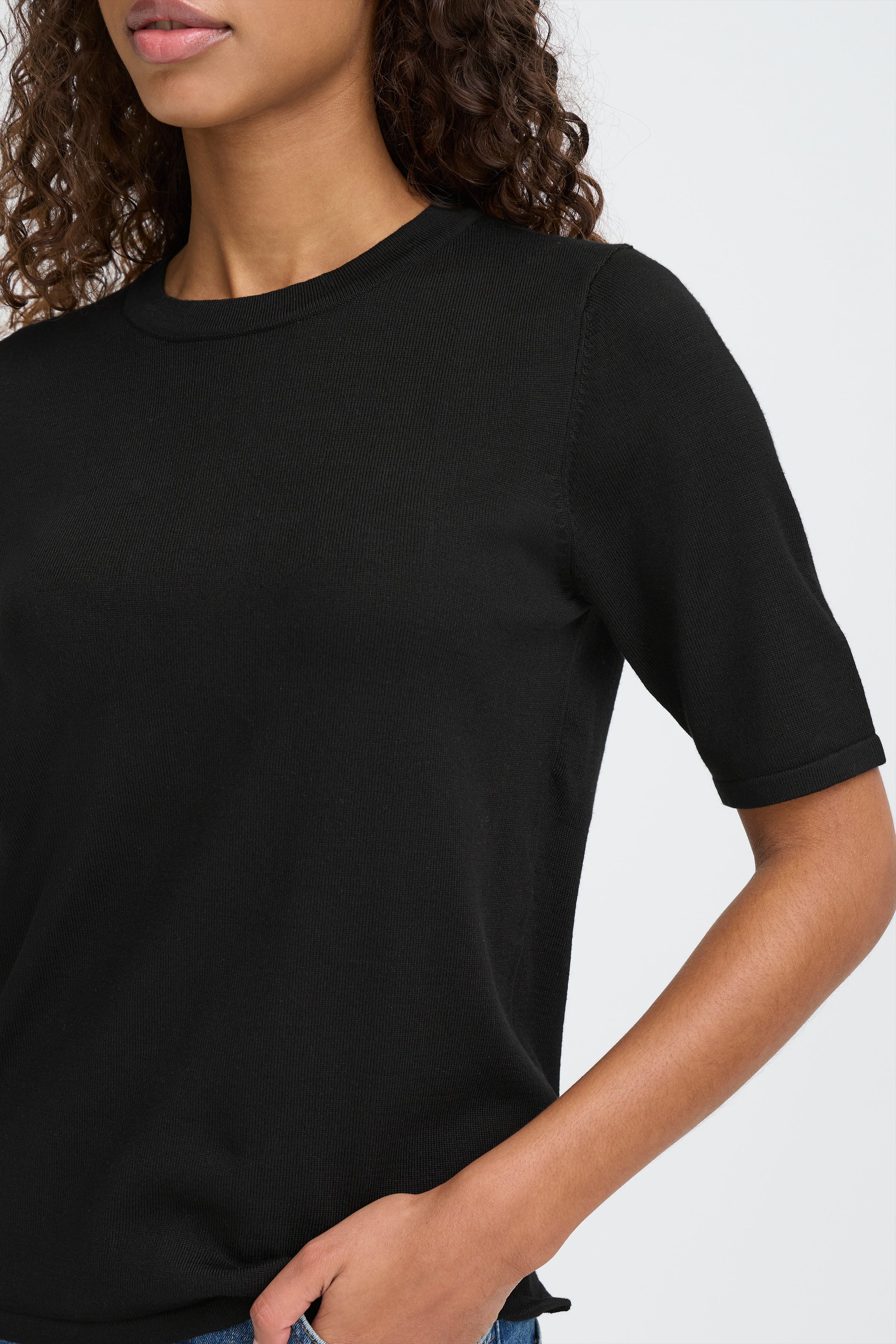 IHLULS Pullover LOOKBOOK DETAIL 20125816-194008