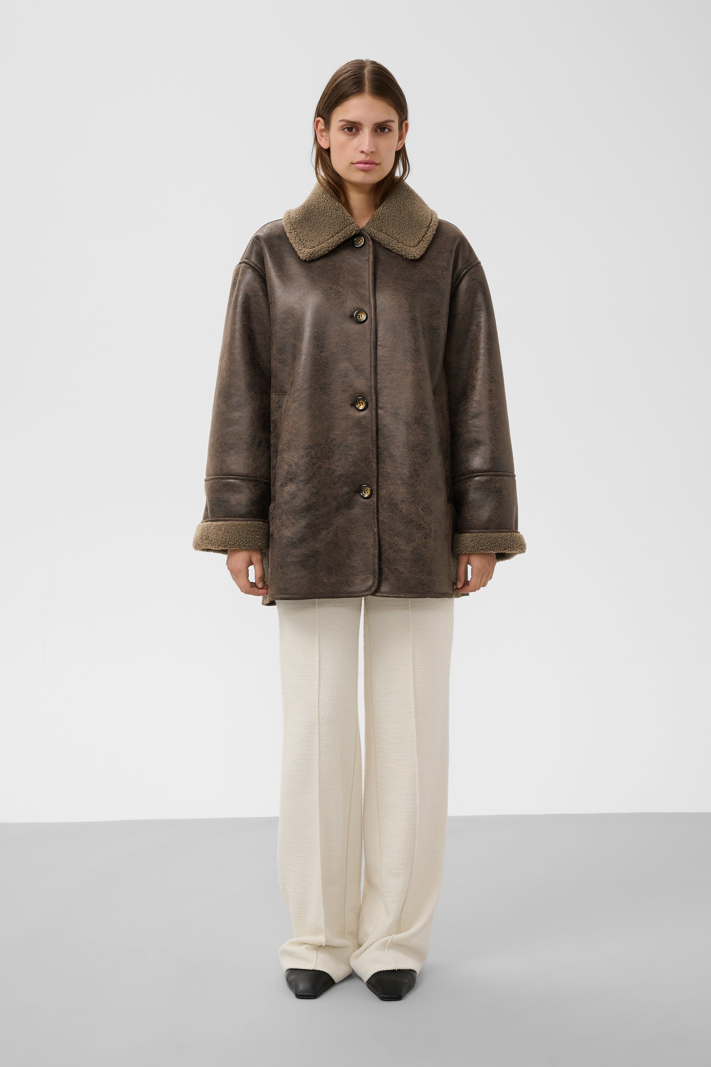 SLCharo Outerwear LOOKBOOK FRONT 30409255-190812