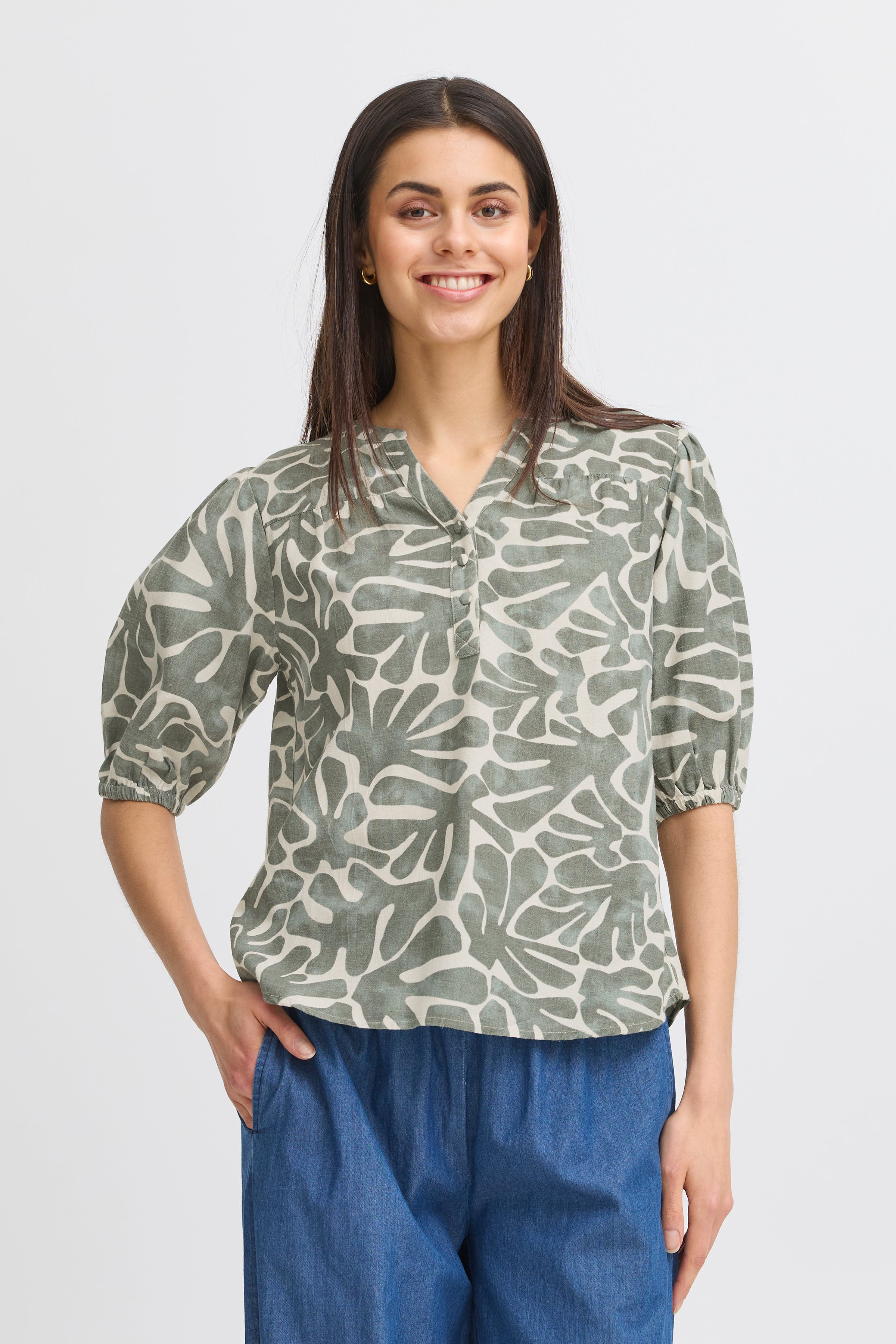 FRMADDIE Bluse LOOKBOOK FRONT 20613742-205085