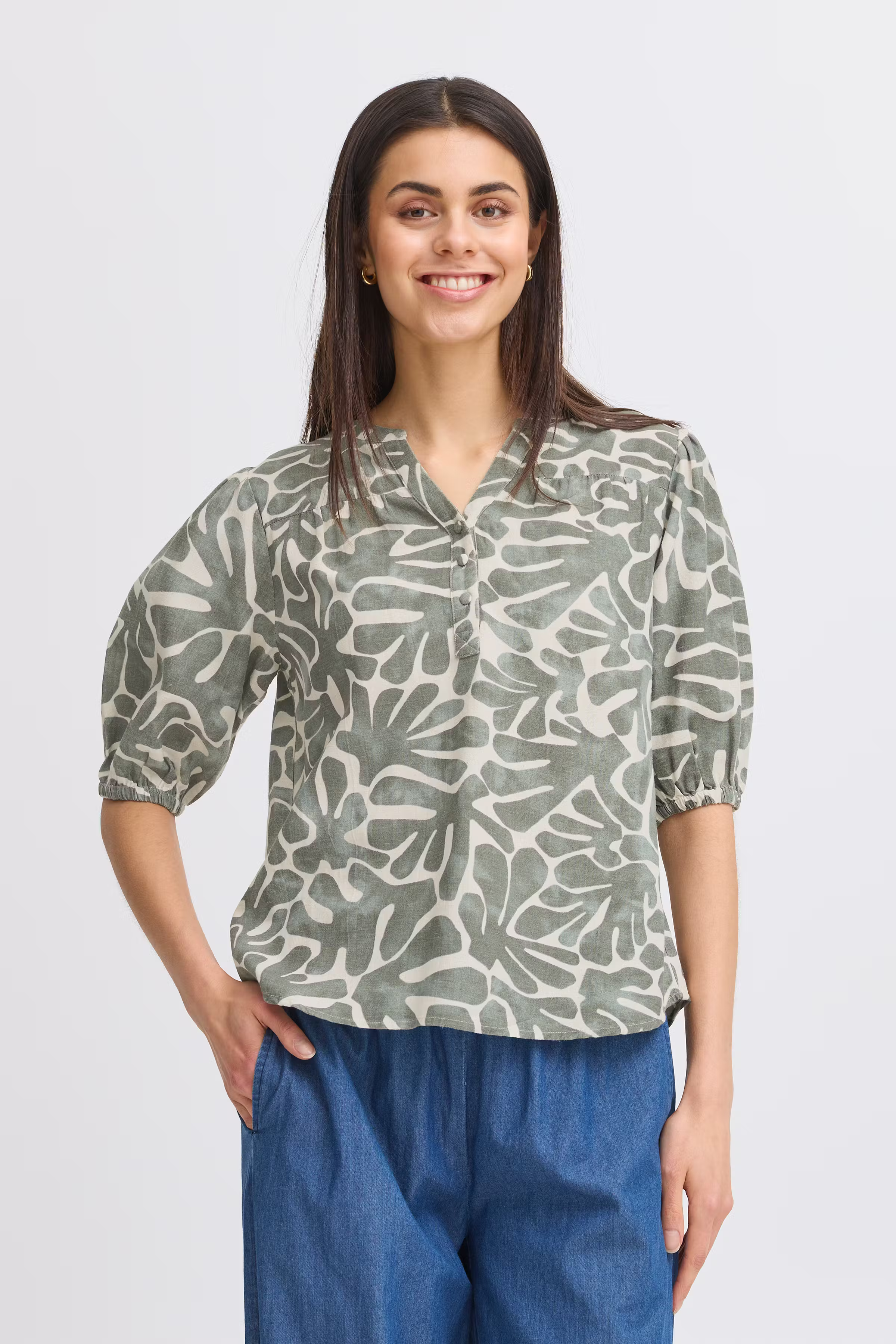 FRMADDIE Bluse LOOKBOOK FRONT 20613742-205085