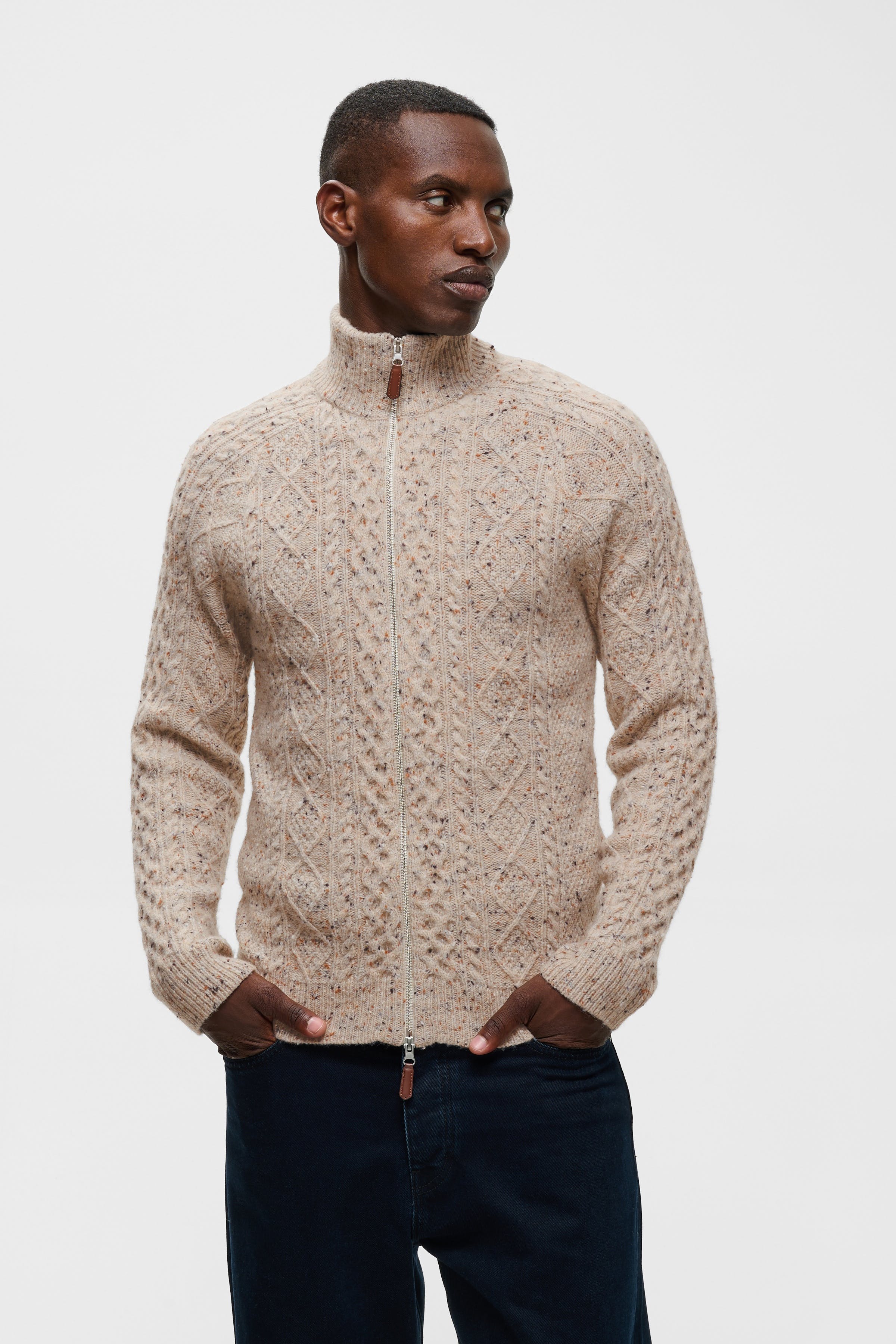MAblimey Cardigan LOOKBOOK FRONT 30209461-120601