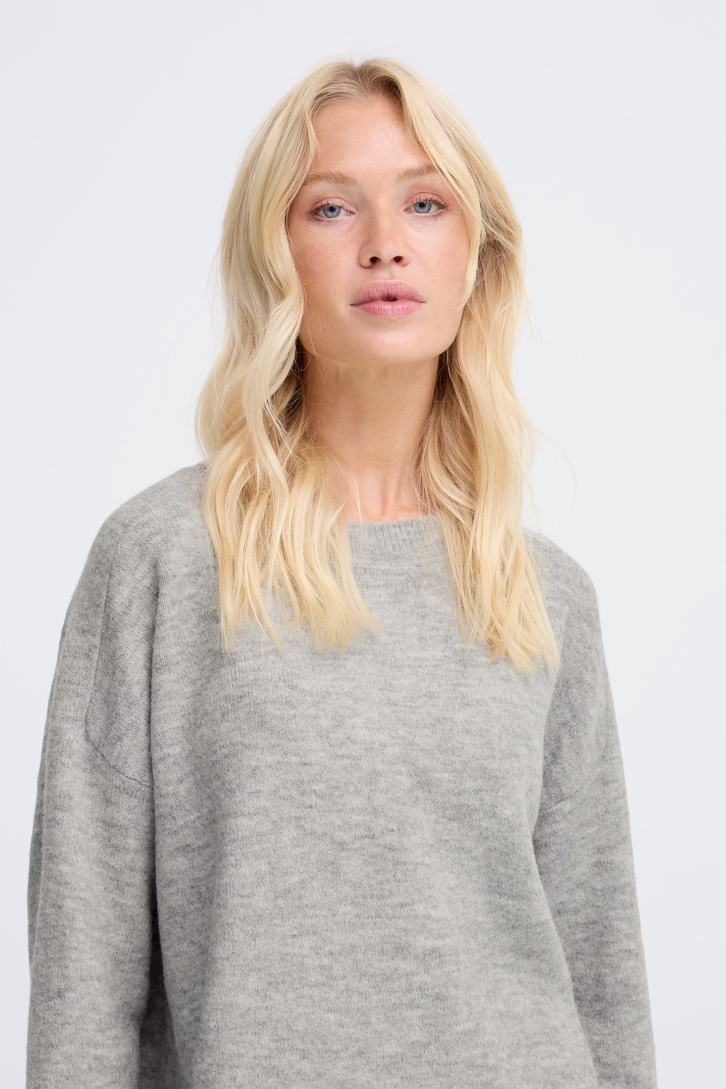 BYMONNA Pullover LOOKBOOK DETAIL 20817120-200455