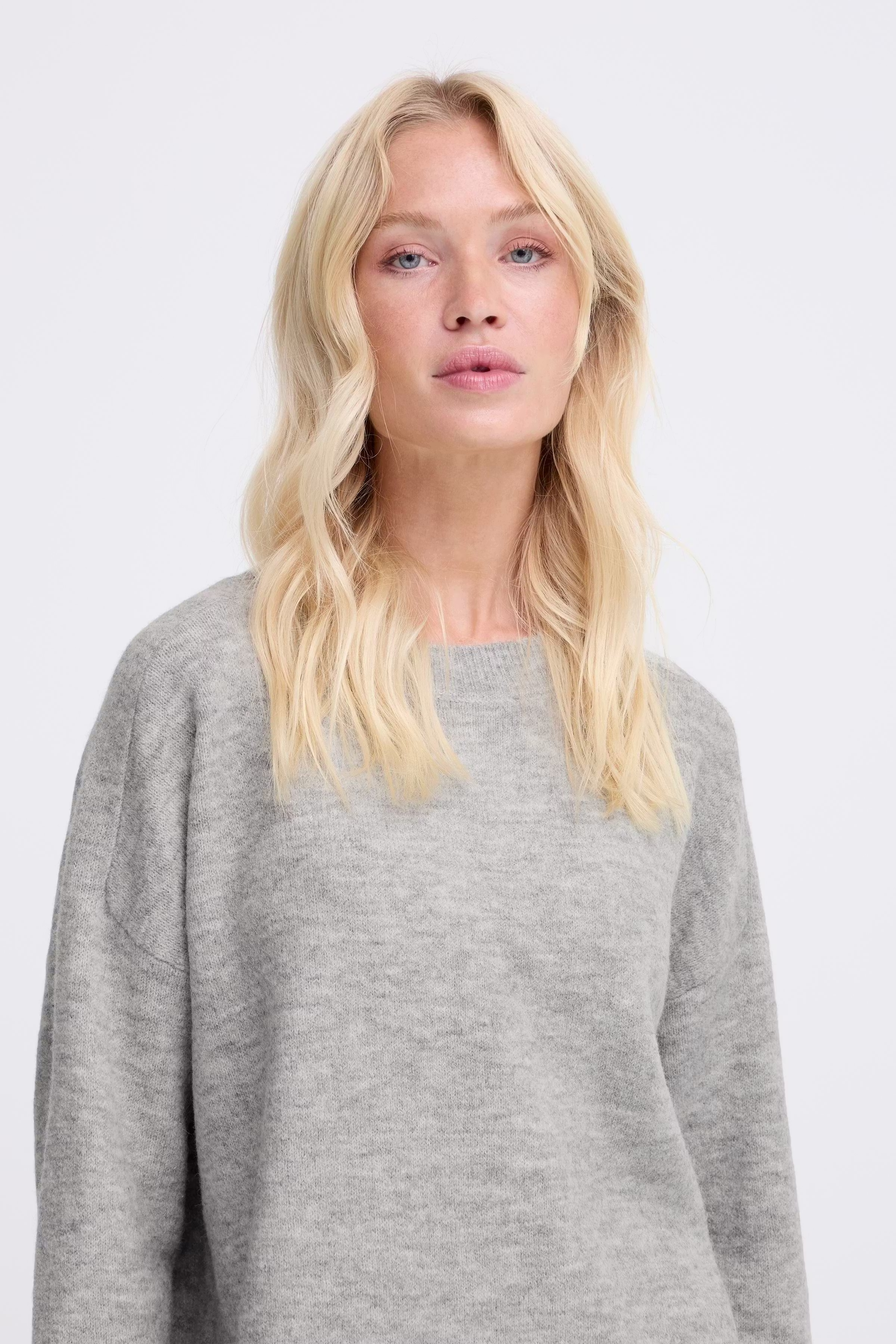 BYMONNA Pullover LOOKBOOK DETAIL 20817120-200455