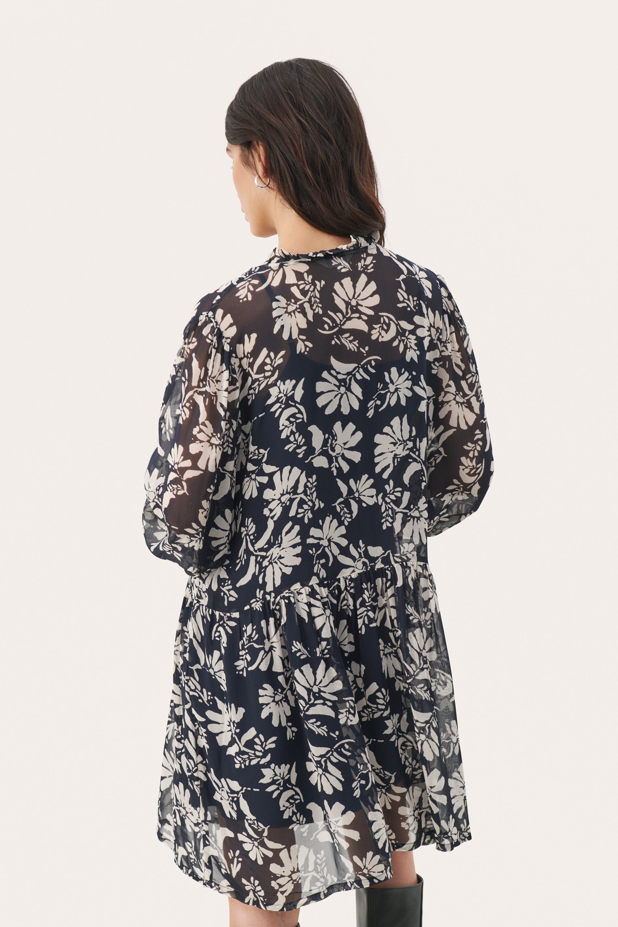 FalliePW Kjole LOOKBOOK BACK 30308283-302622