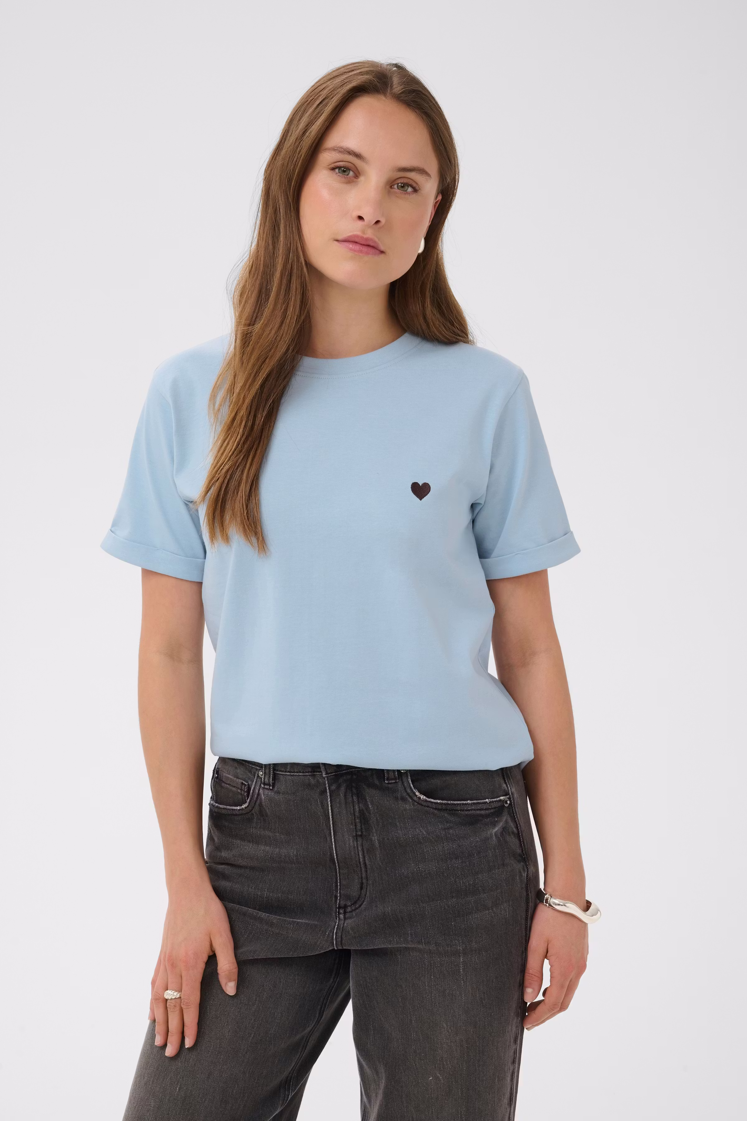 KAheart T-shirt LOOKBOOK FRONT 10510386-1000086