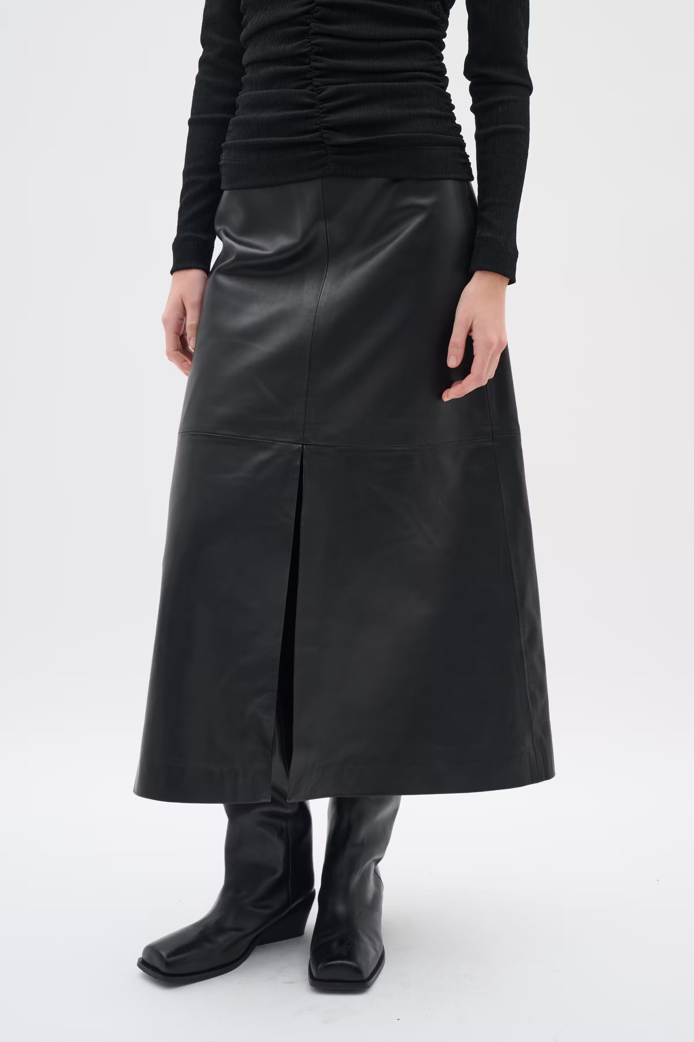 BrodiaIW Rock LOOKBOOK FRONT 30110999-194008