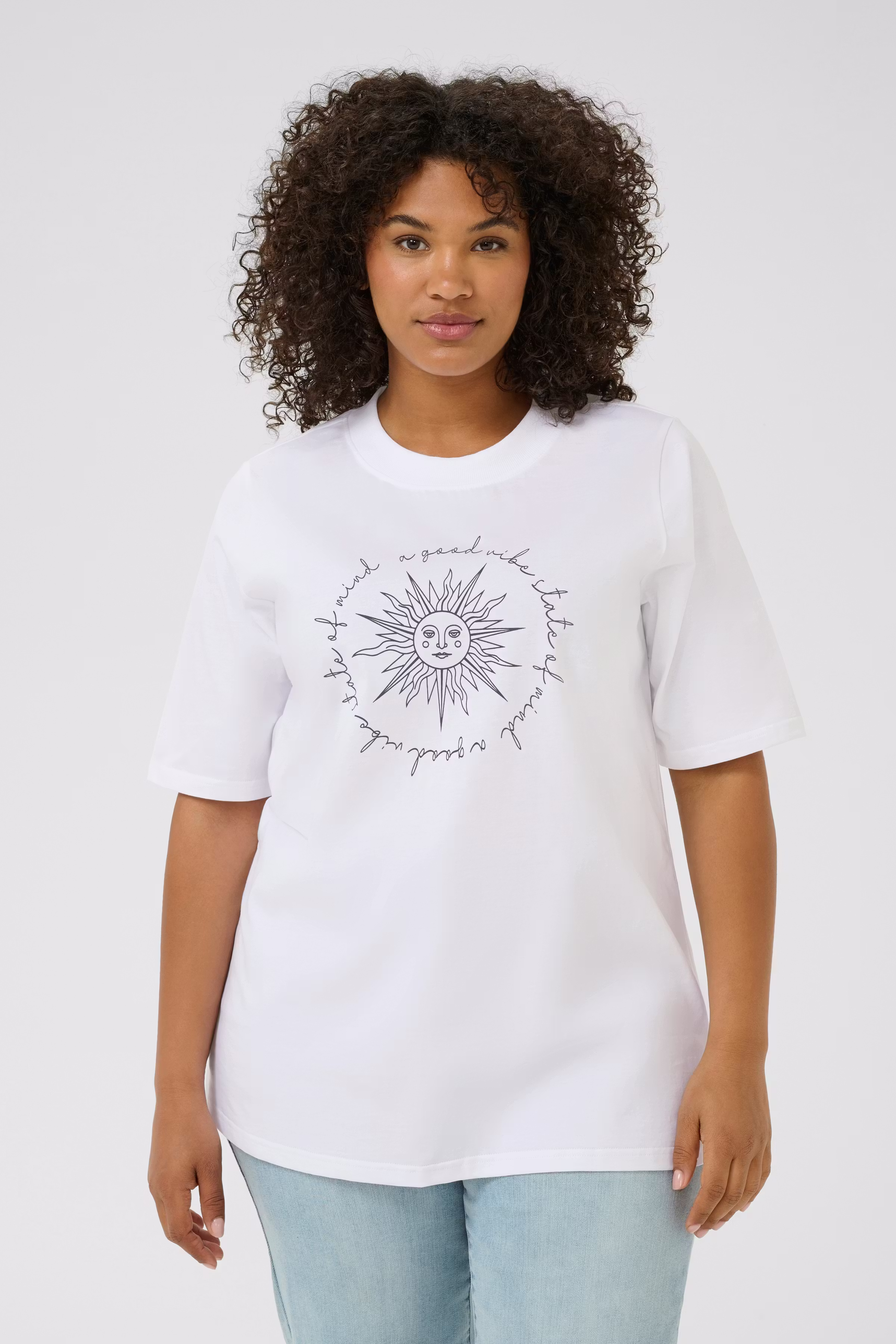 KCfrey T-shirt LOOKBOOK FRONT 10583724-108422