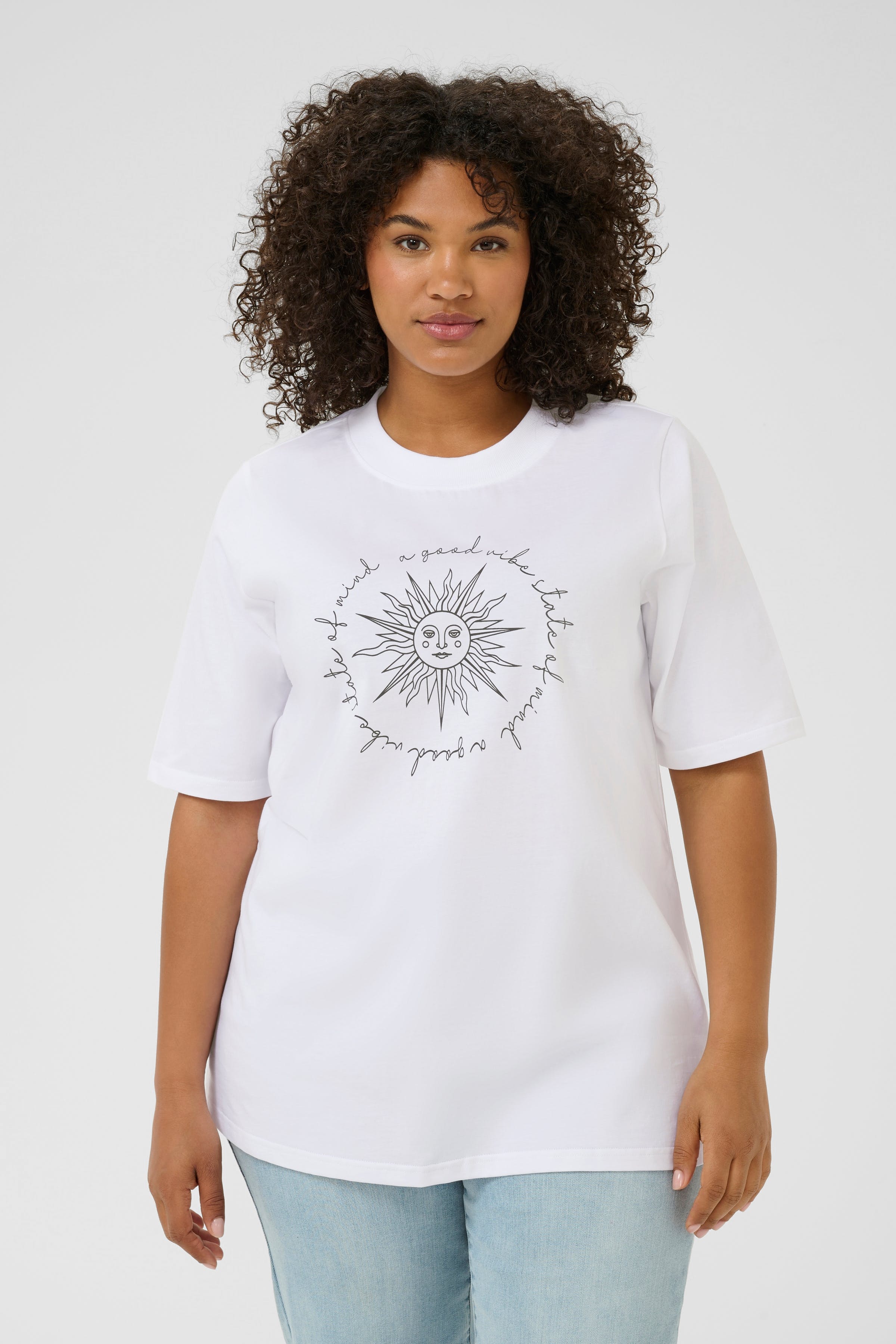 KCfrey T-shirt LOOKBOOK FRONT 10583724-108422