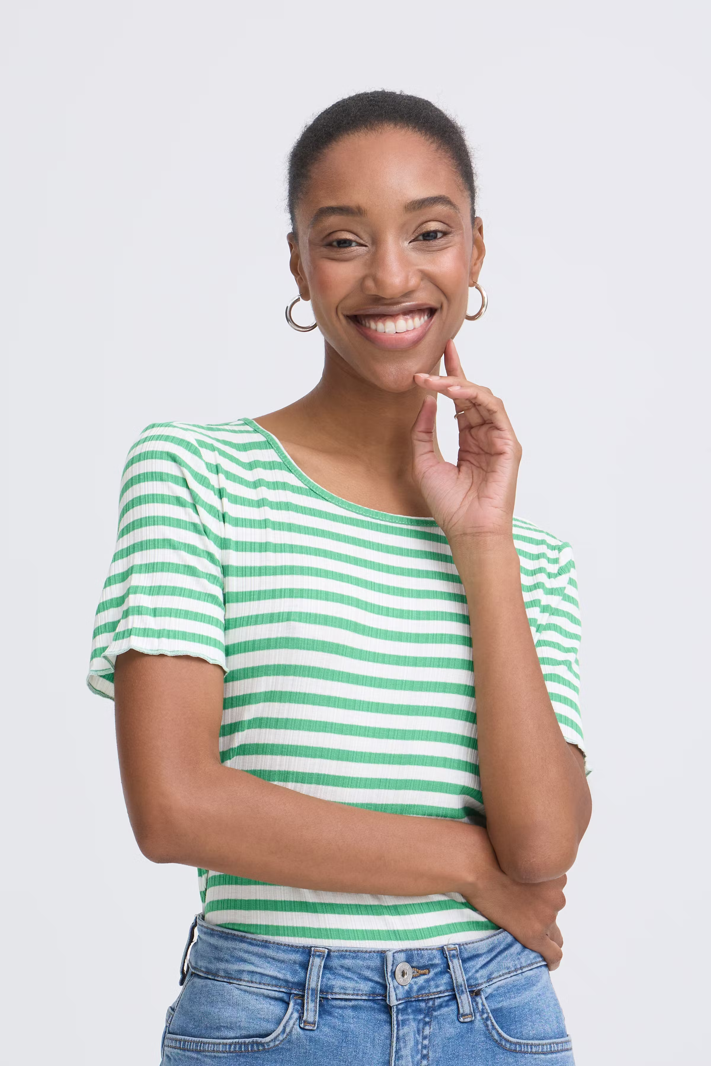 IHCELLA T-shirt LOOKBOOK FRONT 20122818-900004588