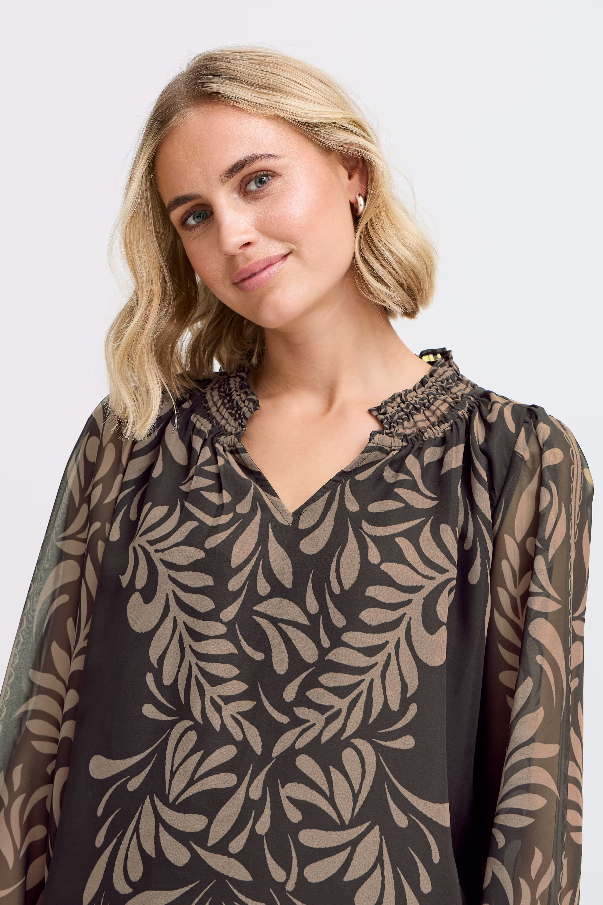 FRCHARLI Bluse LOOKBOOK DETAIL 20614843-203907