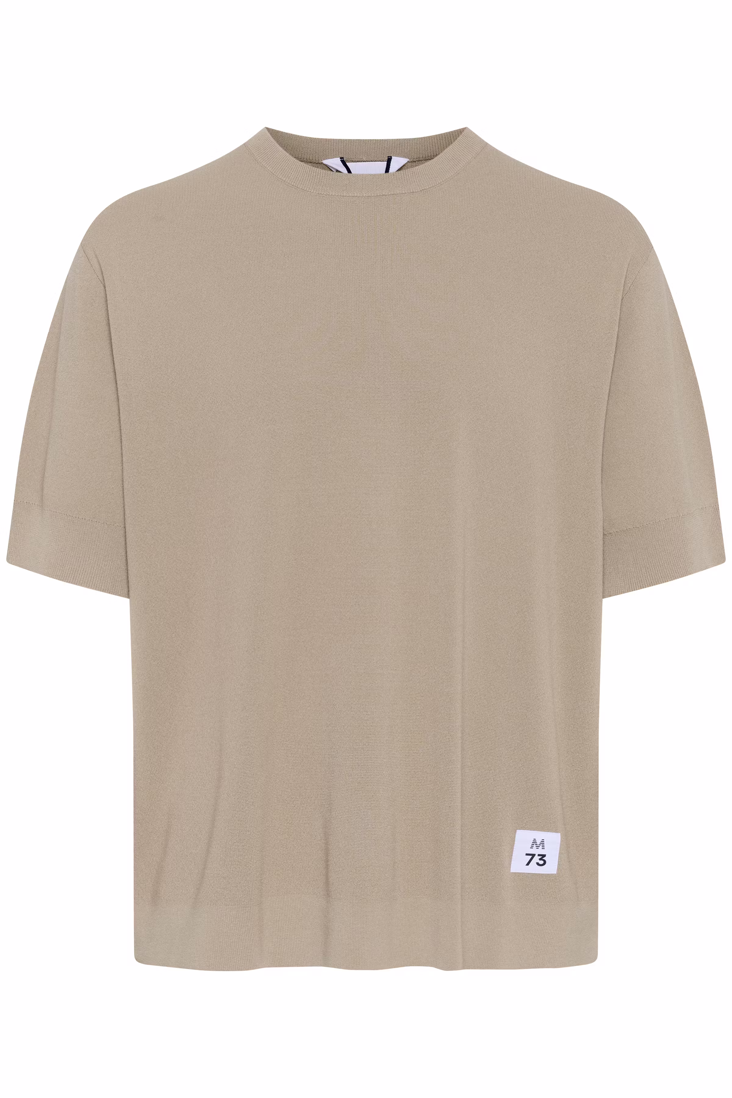 MAtrivolt M73 Stickad T-shirt PACK FRONT 30208109-161105